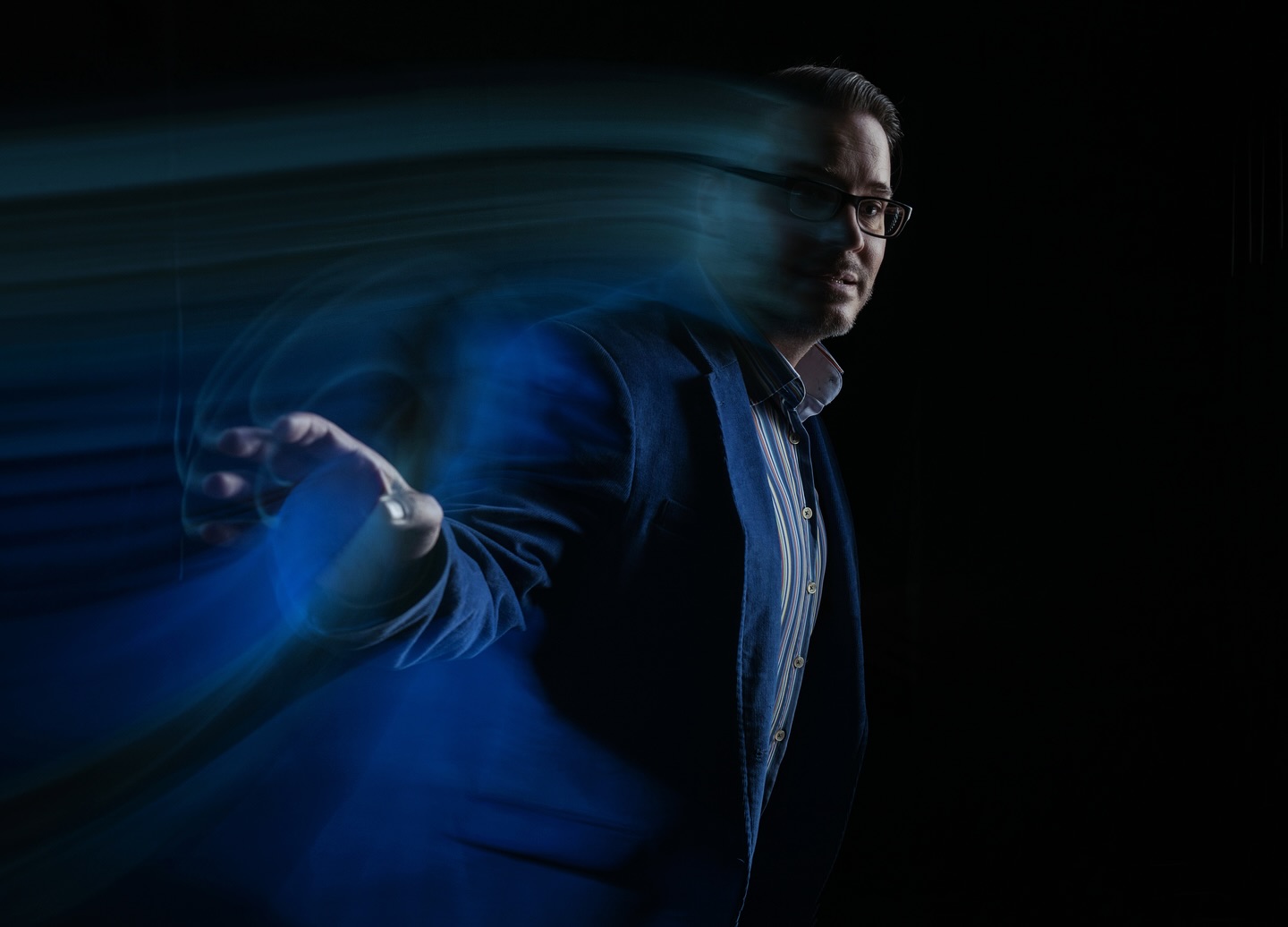 A touch of blue 💙 #blue #bluedress #bluevibes #blueday #bluetouch #touchblue #atouchofblue #munichpasing #pasingmunich #pasing #münchenpasing #pasingmünchen #münchen #fotografmünchen #fotografmünchen📸