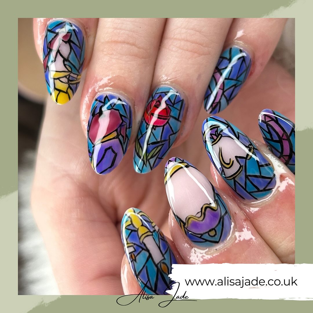 Tale as old as timeโฆ true as it can beโฆ
Barely even friendsโฆ then somebody - asks you to paint lots of tiny little stain glass shapes on their nails.. Unexpectedly ๐ฅ๐๐
#stainglassnails #beautyandthebeastnails #glassnails #nailart #handpainted #belle #taleasoldastime