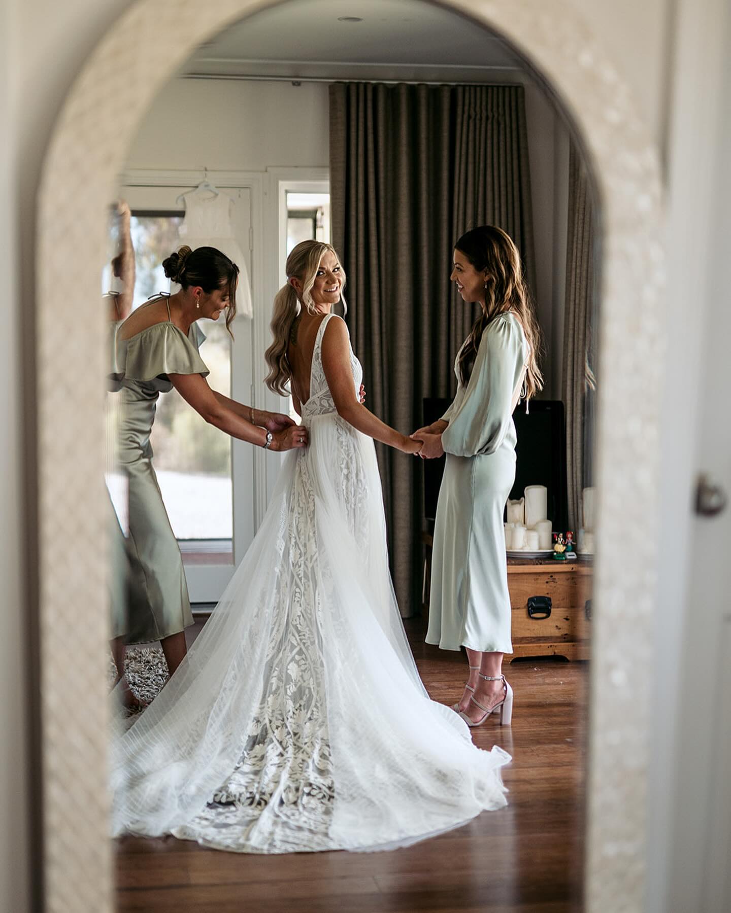 A moment for the dress ✨
We stepped into a fairytale on our wedding day! Every detail on this dream bridal dress made me feel like a queen.
Captured by the brilliant @evan_bailey_photography