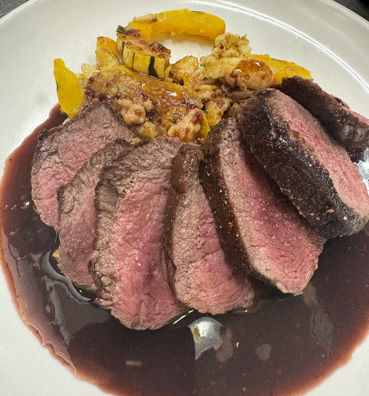 Loin of Venison @copperkettlecafe #copperkettlecafe #hartsdale #scarsdale #eaaaaats #westchester #westchestercocktails #westchestereats #comfortfood #dobbsferry #edgemont #hartsdaleeats #foodporn #copperstyle @resy #venison