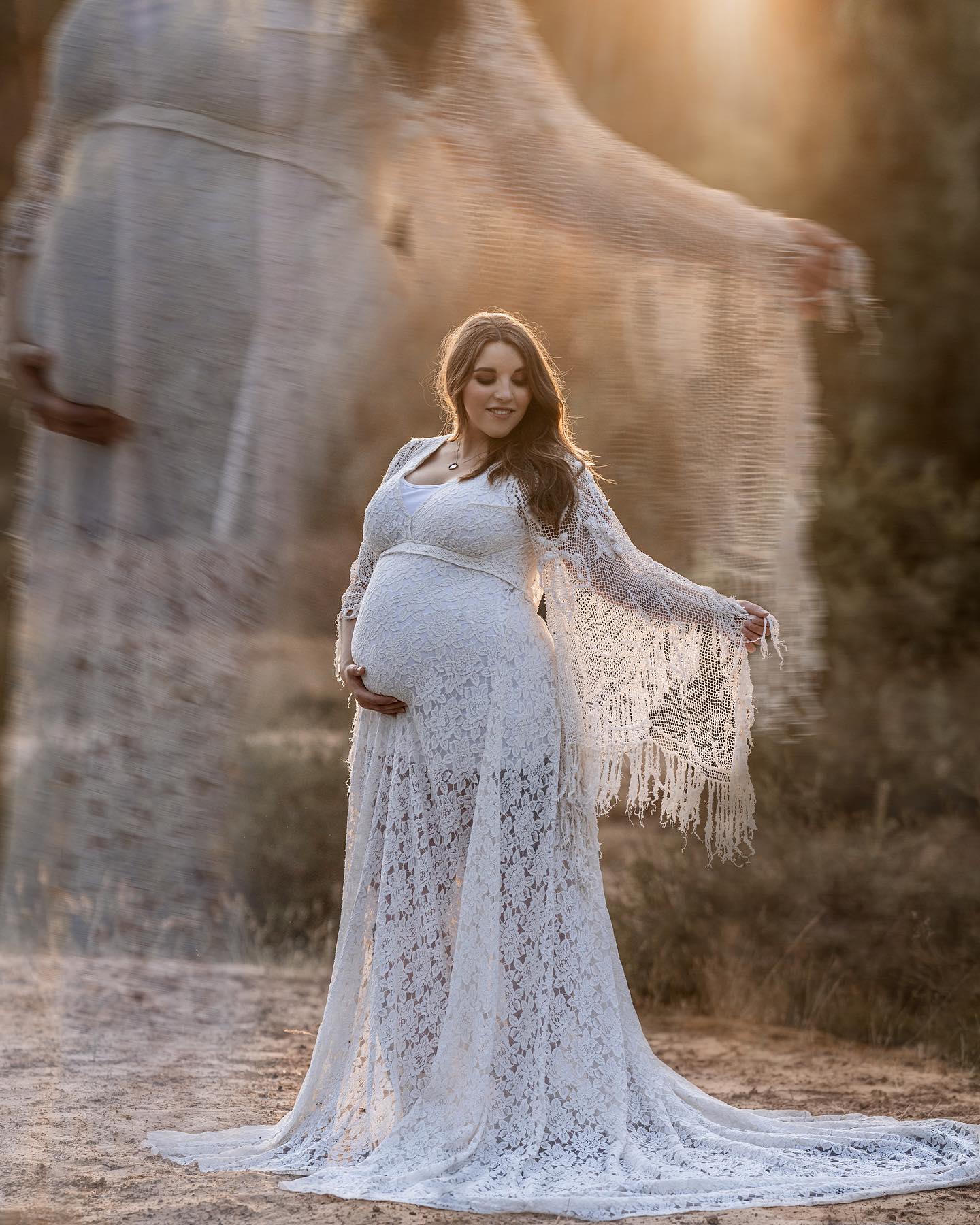 Schwangerschaftsshooting-Momente voller Liebe und Vorfreude. #Babybauchliebe #MagischeMomente #CountdownzumGlück”