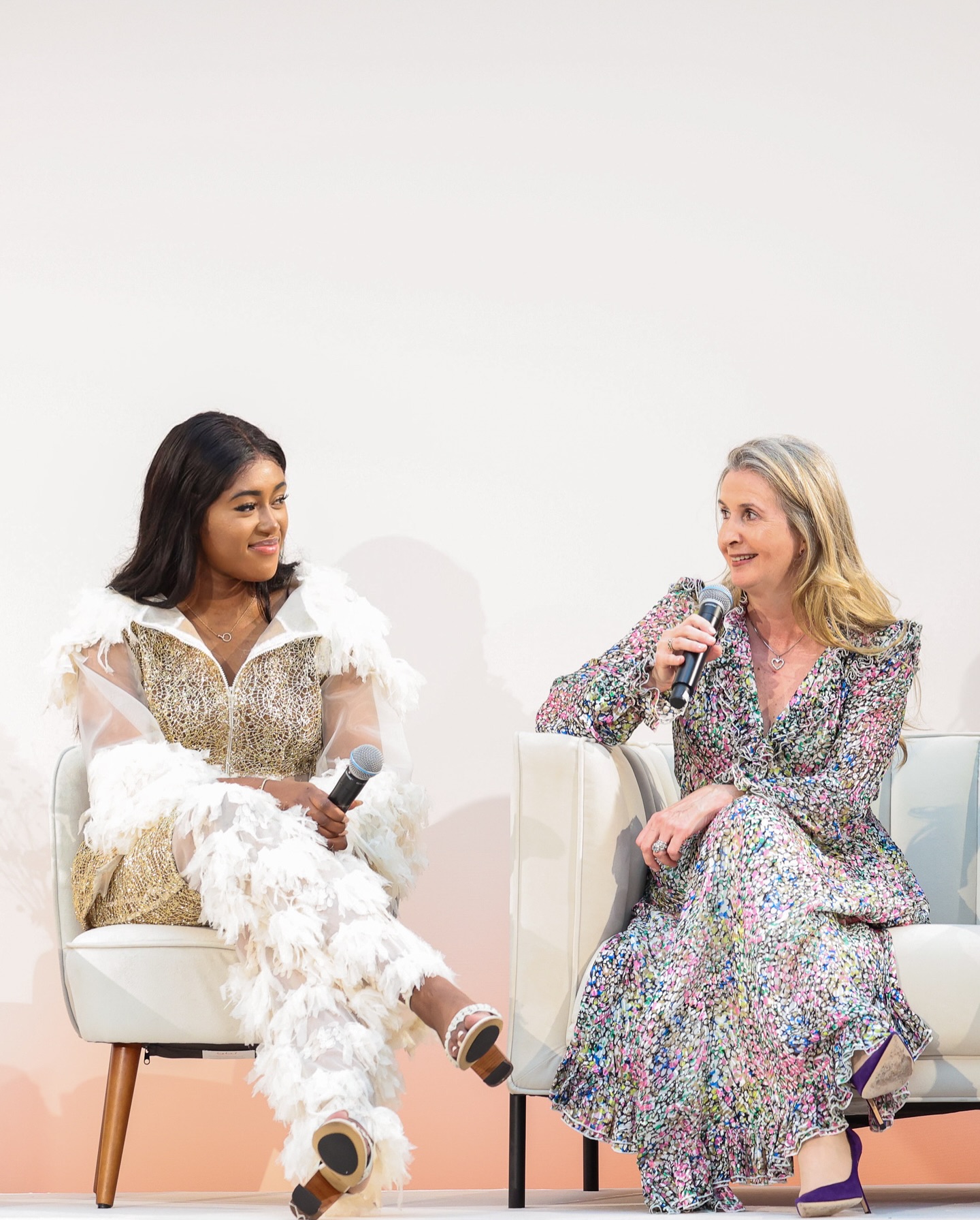 A toast to BOLD women 🥂
It was such a pleasure to speak at Veuve Clicquot’s Bold Awards ceremony last week alongside incredible women Naga Munchetty, Katherine Garrett-Cox CBE, Roni Savage and Pip Jamieson
For 52 years, the awards has celebrated and championed outstanding female leaders and entrepreneurs
I’m privileged to have been surrounded by so many courageous, determined and change-making women
Congratulations to these years winners and incredible runners up
Outfit: Mary Martin London
Photo: Dave Benett / Getty Images
@veuveclicquot 🥂