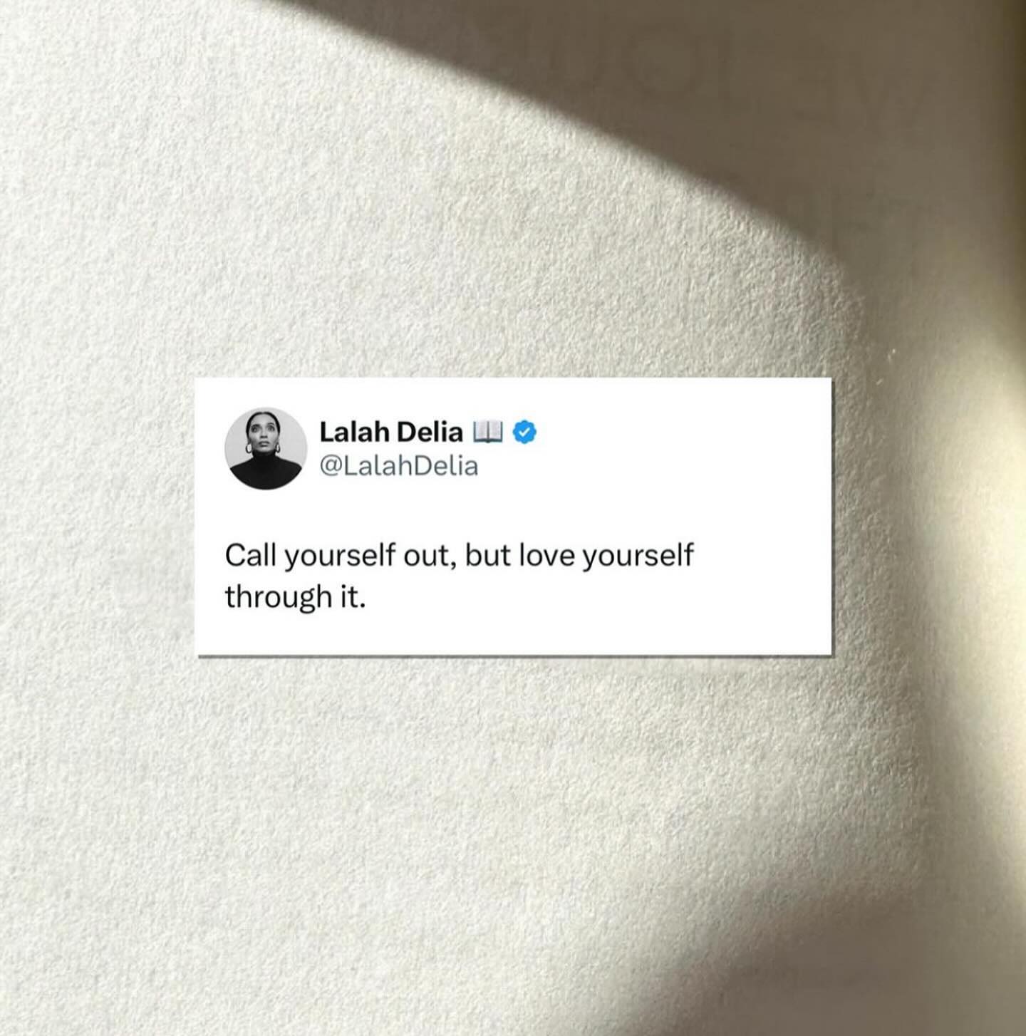 Friday love notes 🖤🐉 Take what you need 😘
#lovenotes #memedump #quotesaboutlife #quotestoliveby #inspiration #inspirationalquotes #wordstoliveby #wordsofwisdom #truth #truthbetold #truthquotes #deepquotes #deepthoughts #friday #empowerment #selfempowerment #reminders #dailyreminder #explorepage