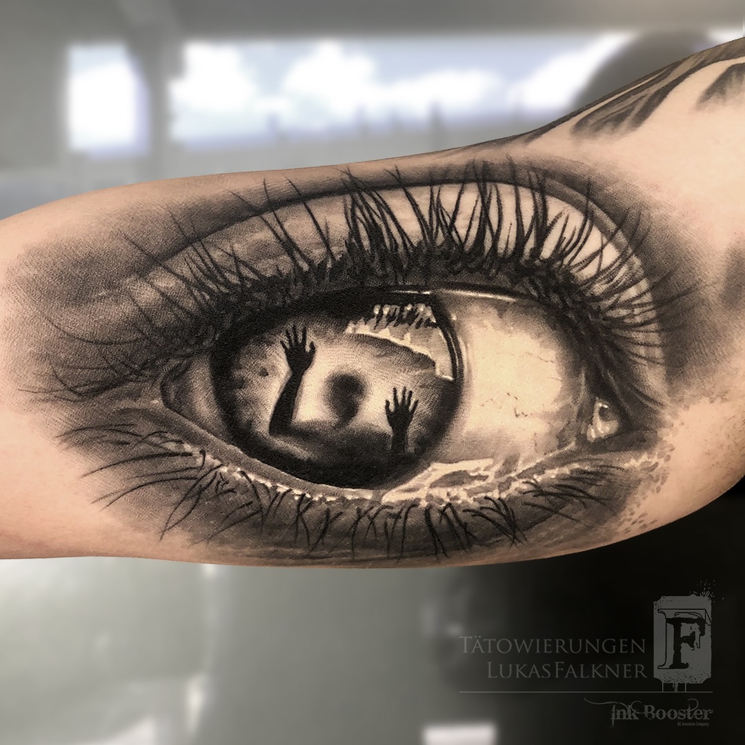 Throwback from 2021 👁️ Completely healed ✌️
#tattoo #tattoos #realism #ink #eye