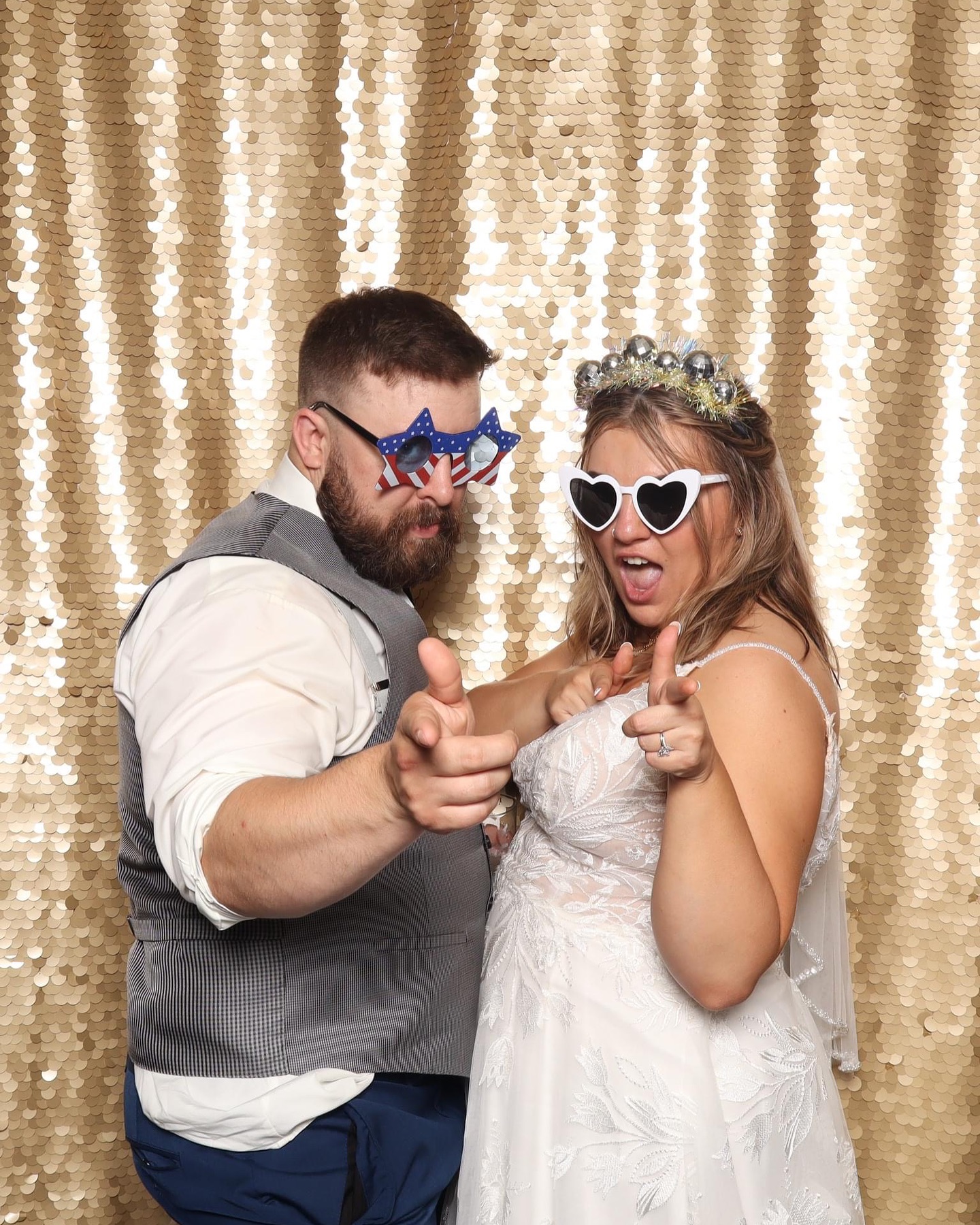 The Fryes ✨
Congratulations to @leighadustine and Garrett on their beautiful wedding, filled with many friends and family!! 600 + photos were taken!! What a BLASTT!!
Thank you for letting us celebrate you two!