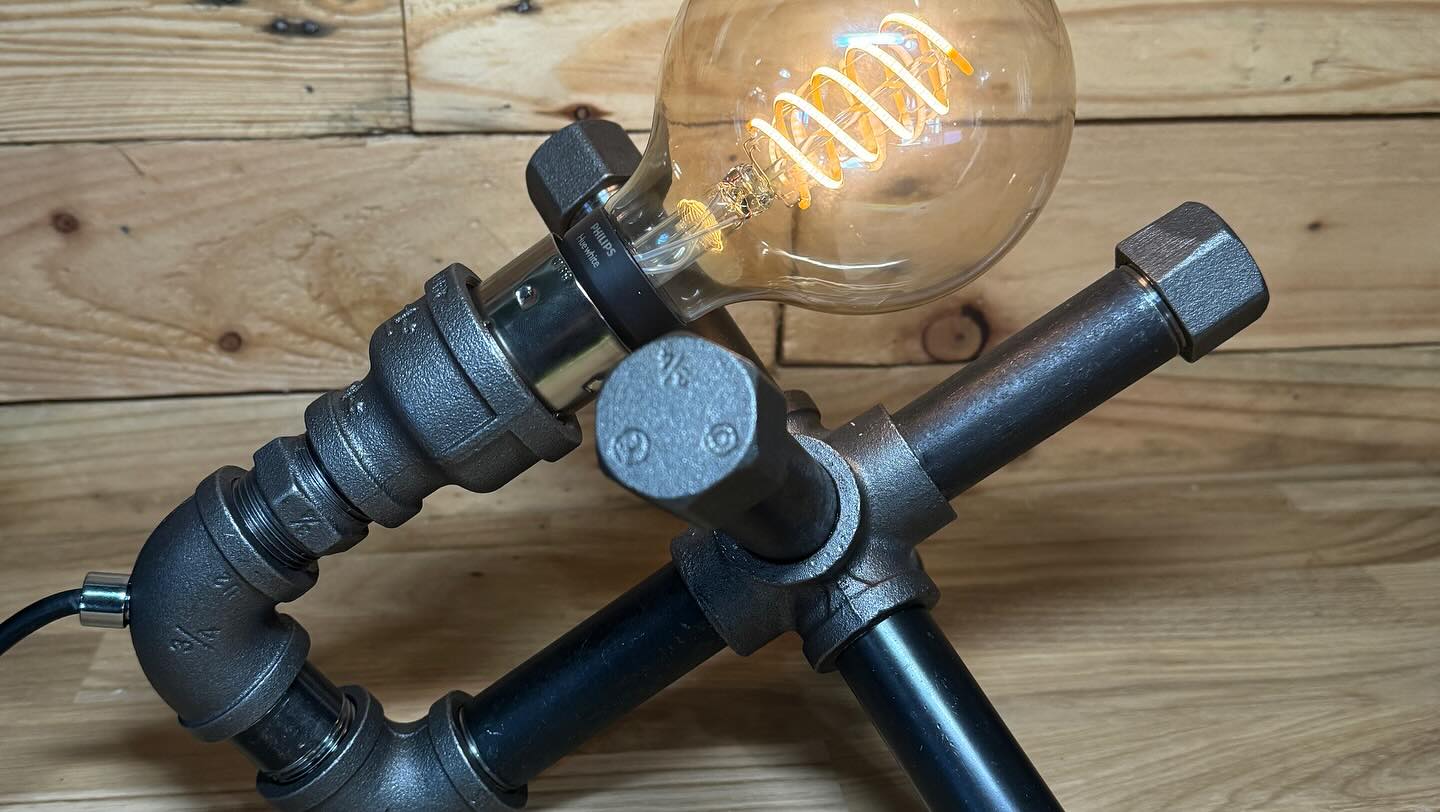 New lamp design as well this weekend. Needs cleaning and waxing but will be for sale soon. 💡💡💡💡💡💡💡#lamp #industrial #industriallamp #lighting #decor #industriallighting #iron