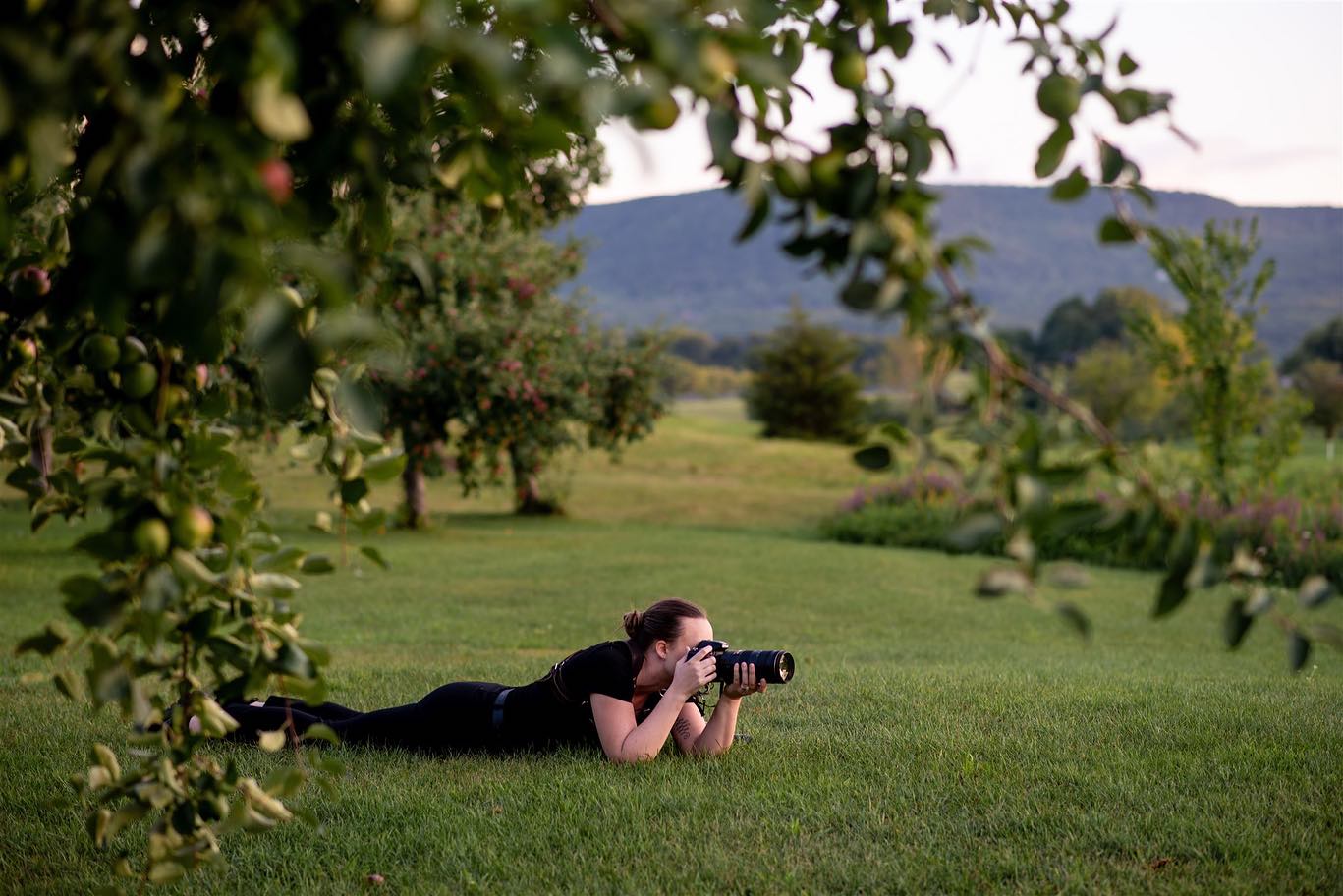 When a wedding photographer gets married 🥹🫶>>
HAPPY WEDDING DAY to the best of the best, Dyan & Travis!!!
Today was so special and I loved being there to celebrate this absolutely perfect day (as a guest!!!! Finally!!!) with you guys… 🥰
Dyan, you are such a beautiful person inside and out, and the absolute queen of weddings! You work so hard, and are so incredible at what you do — you deserved nothing but the most wonderful wedding day!! You and Travis are truly the most perfect match 🫶I hope that you had the best time today, love you!!!