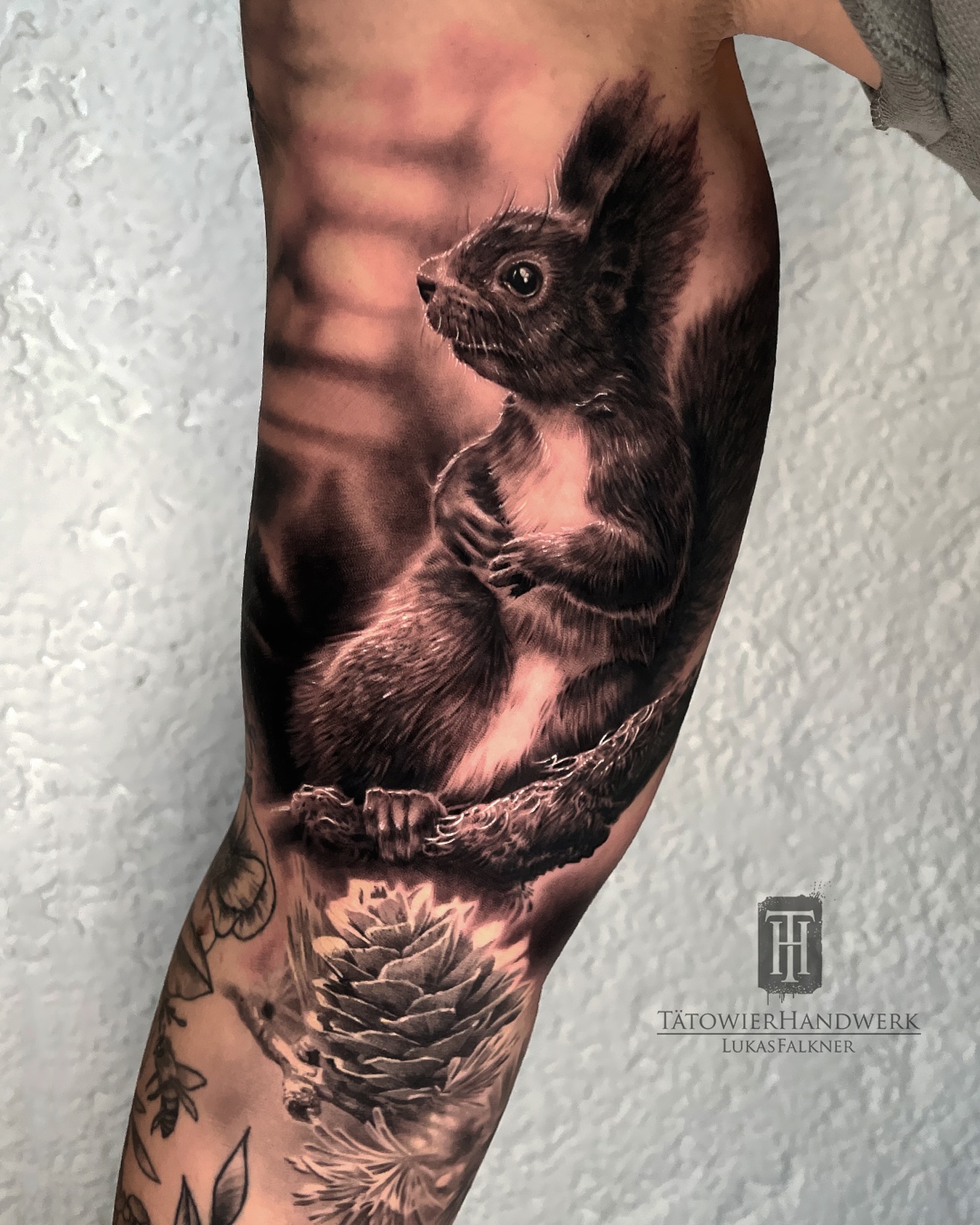„Oachkatzl“ 🐿️
#tattoo #ink #squirrel #realism
