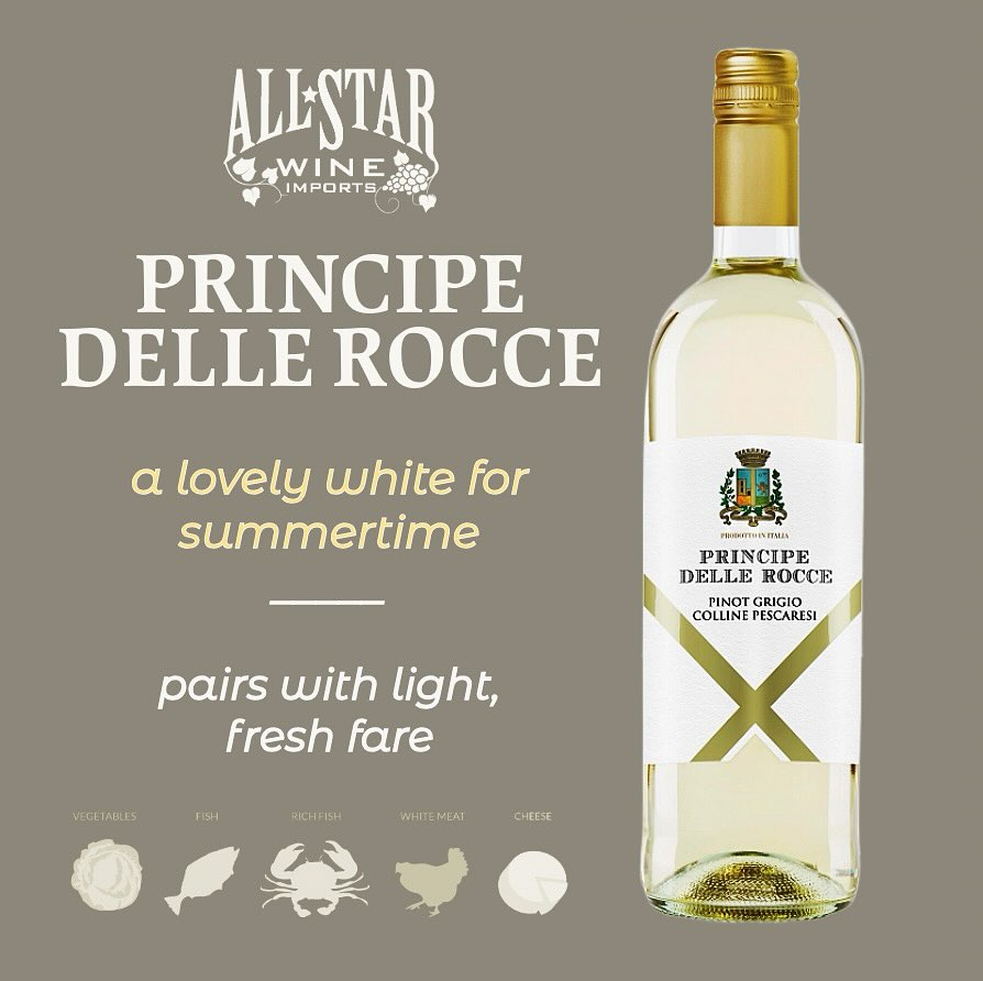 Indulge in some summertime serenity with this dreamy Pinot Grigio! 🤩 Tag who you’re sharing a bottle with today! 😌 #wine #whitewine #pinotgrigio #summer #refreshing