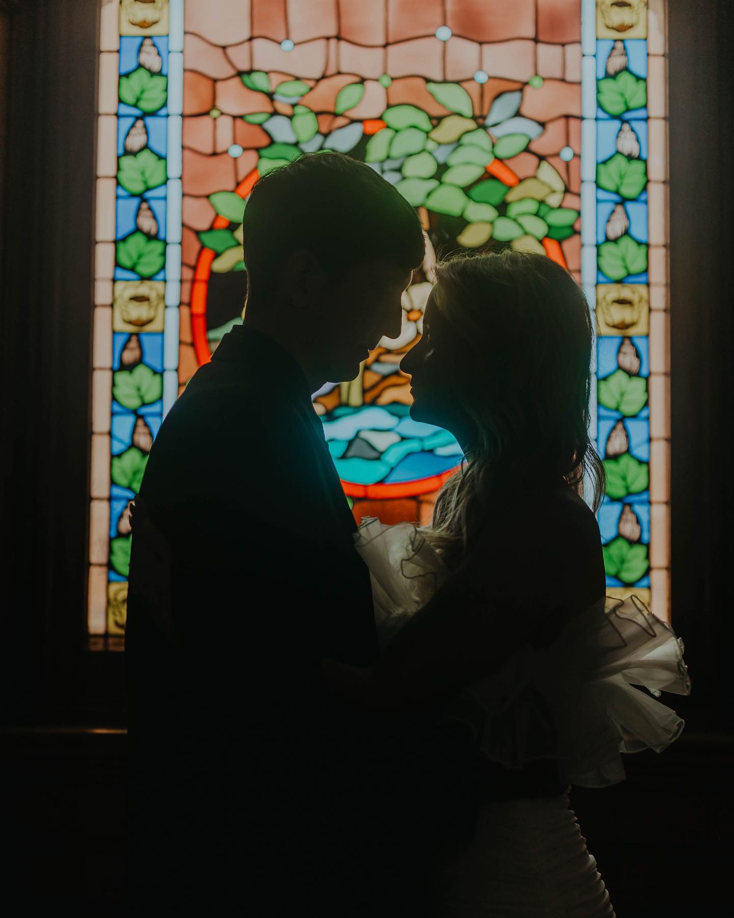 So many weddings coming up to add to my feed, so I figured why not post one of their engagement sessions. Statehouse engagement sessions are STUNNING✨
#couplephotographer #couplesphotoshoot #bride #indywedding #indianaphotographers #dcweddingphotographer #engagementphotos #engagementphotoshoots #engagementpictures #engagementsessions #engagmentphotography #engagmentphotos #helloelopement #marriageproposal #travelweddingphotographer #michiganweddingphotographer #indianaweddingphotographer #ohioweddingphotographer #indianawedding #tennesseephotographer #savethedatephotos #illinoisphotographer #engagement