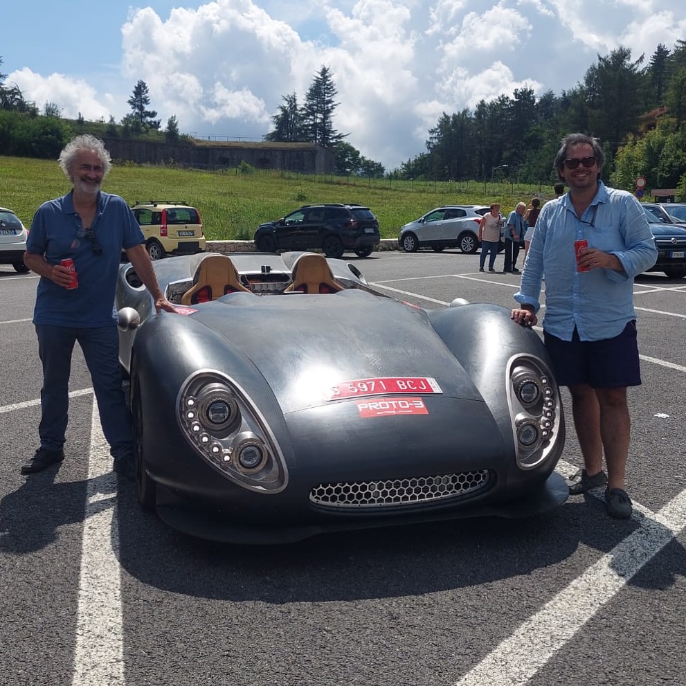 Cooling system validation in progress, so hot today! At the end of the 5 hours drive all good 👌🏼 happy to see people liking it on the road! #corbellati #missile #corbellatimissile #barchetta #coupe #targa #weapon #hypercar #hypercars #supercar #supercars #luxury #luxurycars #jewelry #handmade #fast #fastestcarsintheworld #records #record #unique #billet #machined #cnc #carbonfiber #becauseracecar #custom #custommade #construction #work #offroad