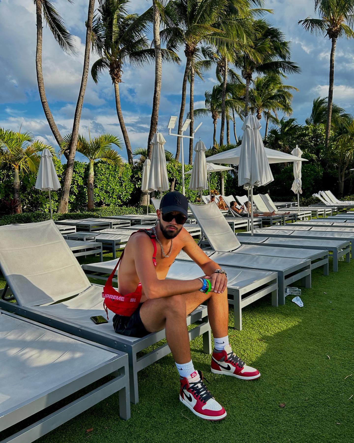 Lost&Found in Miami
@eightthir.teen