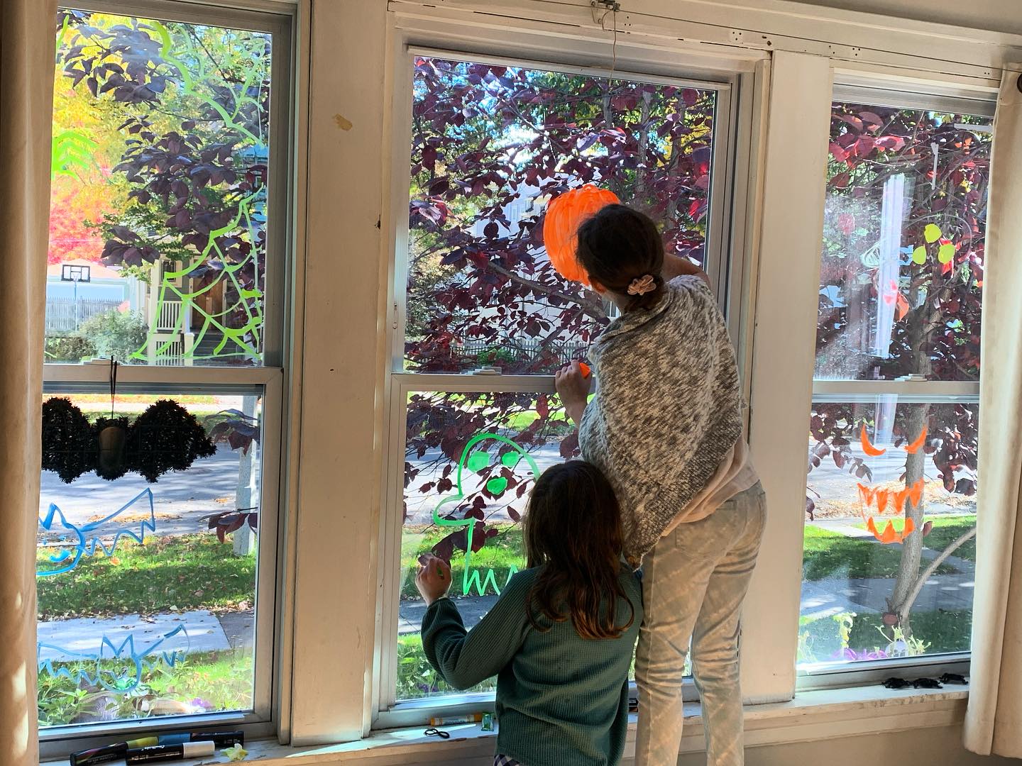 Artists at work 🎨