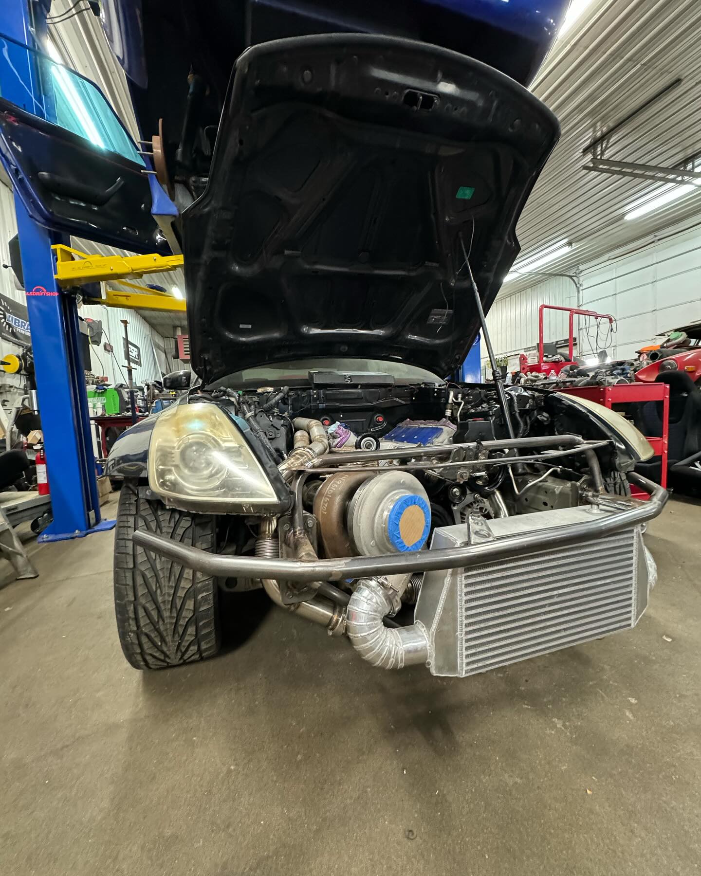 We got the opportunity to finish this project for a local customer. We encounter a few fitment issues but we wouldn’t have a job if we didn’t. Finishing it and getting it ready for an #elite2500 from @haltechecu with a harness from @wiringspecialties.
Harness should be here next week and things will be moving a lot faster.
#s#lsswap #haltech #wiringspecialties #alsdriftshop #minnesota