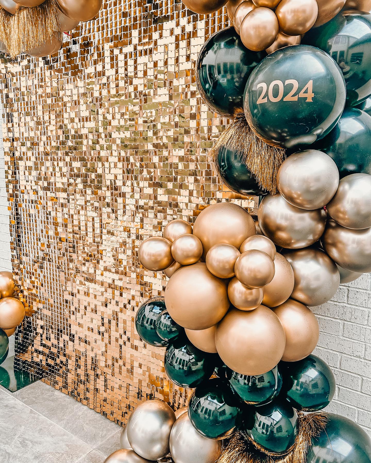 Happy New Year 🪩 bring it on 2024!