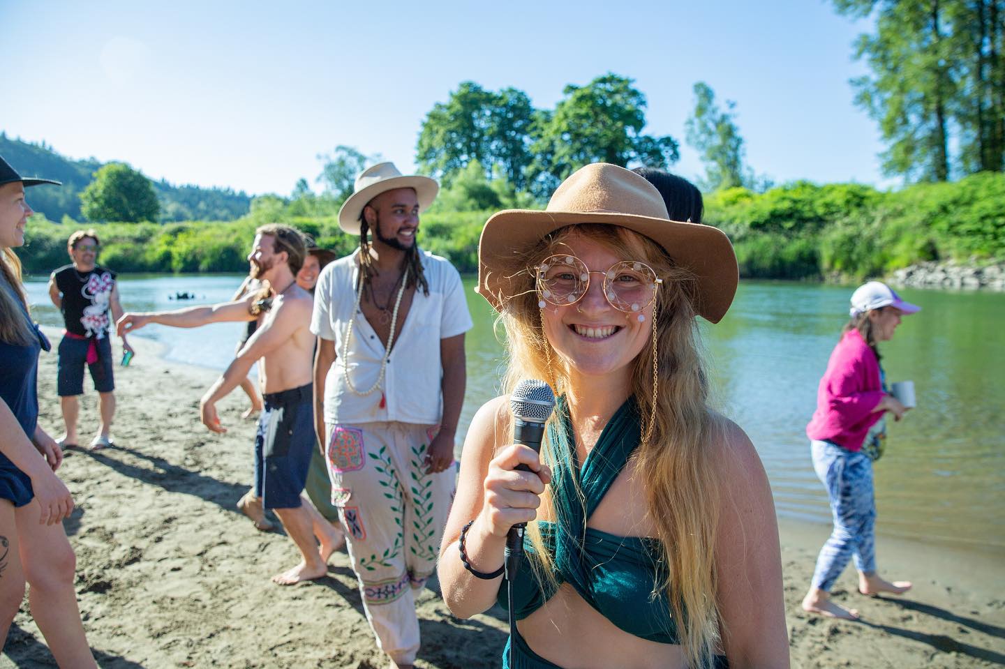 Ohh the magic is deep, the magic is brewing, the magic is brilliant and grounded more than ever for this years Heart @expansionfestival Earth and Sky.
I’ve been producing this festival every single year since 2018. And as I’ve grown, it’s grown alongside me. I’ve had such incredible co-producers throughout the years and none greater than @dorothymorganna.
…
We human beings are terrestrial and celestial beings, and our bodies are the bridge between the two. This year we are anchoring in and honoring each dimension and the body that connects it all.
The talent, the knowledge, performance, the presents that will grace heart expansion this year is going to be like none other.
I am so endlessly adored for taking part in this beautiful life, thank you god. We turn this wheel for you and all the plants, animals and humans that need a better world.
Link in bio for expansion festival website and ticket 💙💫🌍
Song by my buddy @ruelytunes who’s performinggg 😘💞✨