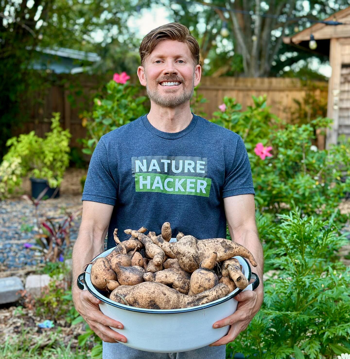 🌱🍠 Harvest Day 🍠🌱
So excited to share that we just harvested 30 pounds of sweet potatoes from our garden! 🏡 My kids got to experience the whole process, from digging them up to enjoying them at dinner. 🍽️ It’s such a joy to see them connect with where their food comes from.
A big shoutout to my friend Josh at @codycovefarm for providing the quality cuttings of variety Tainung #64 sweet potato. If you ever get the chance, definitely grab some of this amazing variety from him. He ships all across Florida and trust me, you won’t be disappointed! 🌿
#HomeGrown #SweetPotatoes #FamilyHarvest #GardenToTable #CodyCove #WildFlorida #OrganicGardening #KidsInTheGarden #Foodnotlawns #Permaculture