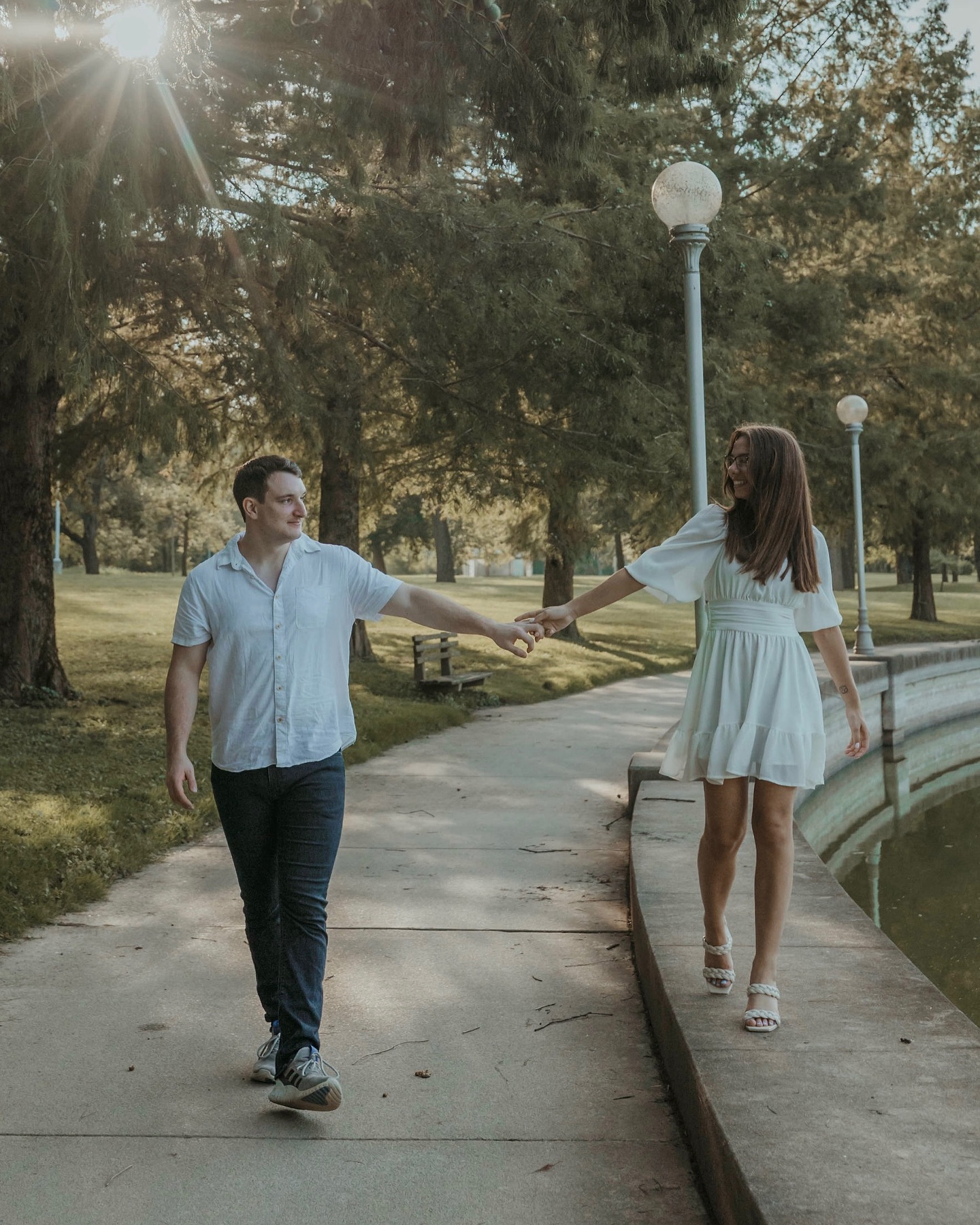Evenings like these for engagement sessions ✨🌞
#engagementphotos #engagementshoot #engagedinindiana #engaged #indianaphotographer #indianaengagement #love #indianaweddingphotographer #photographer #photoshoot