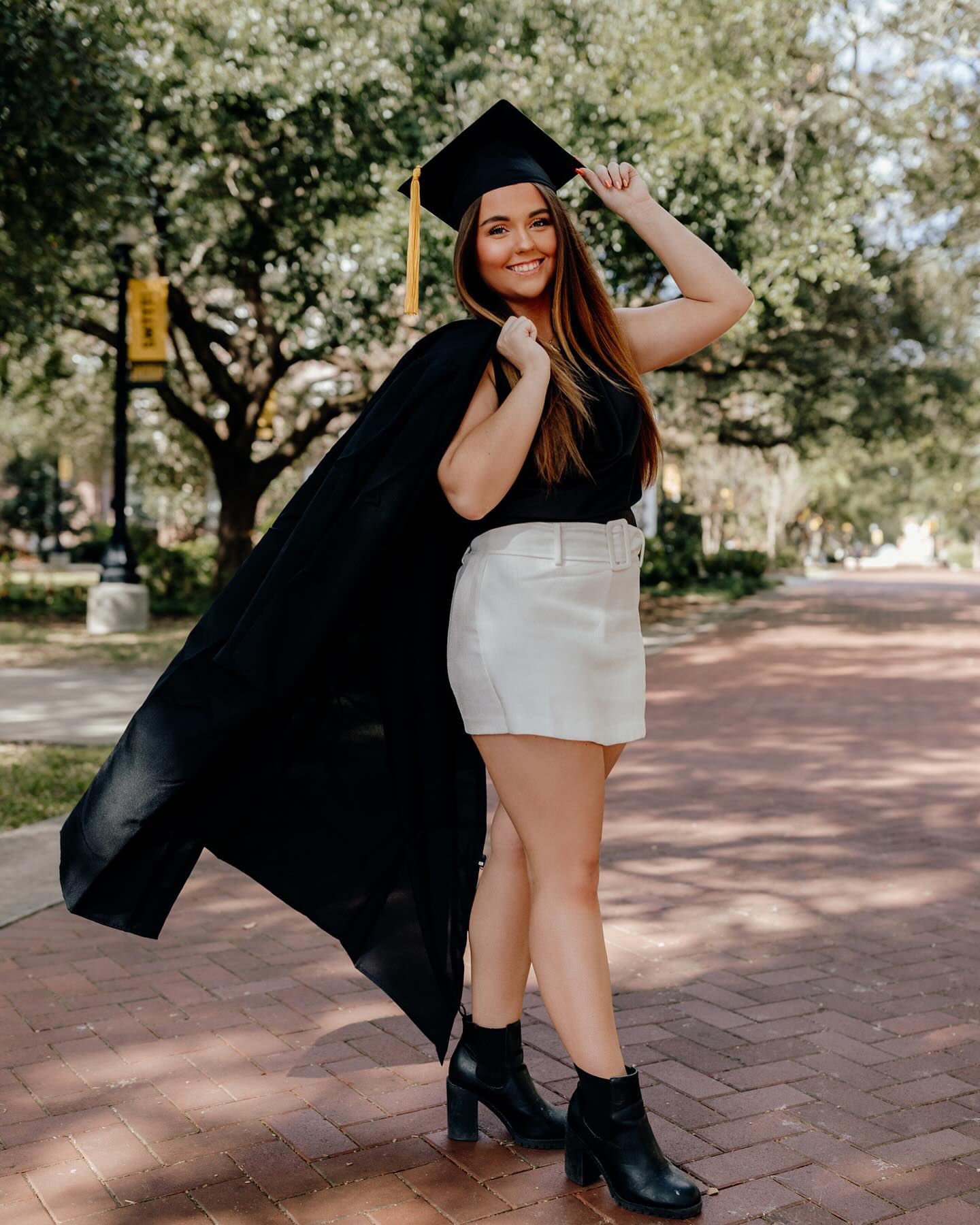 Hey Fall 2024 grads!
My calendar gets crazy booked up crazy fast in the fall, so if you’re thinking some graduation pictures might be cute- DM me… soon. 😅
#hattiesburgphotographer #mississippiphotographer #hattiesburgmsphotographer #nolaphotographer #neworleansphotographer #southlouisianaphotographer #southmississippiphotographer #graduationphotos #seniorportraits