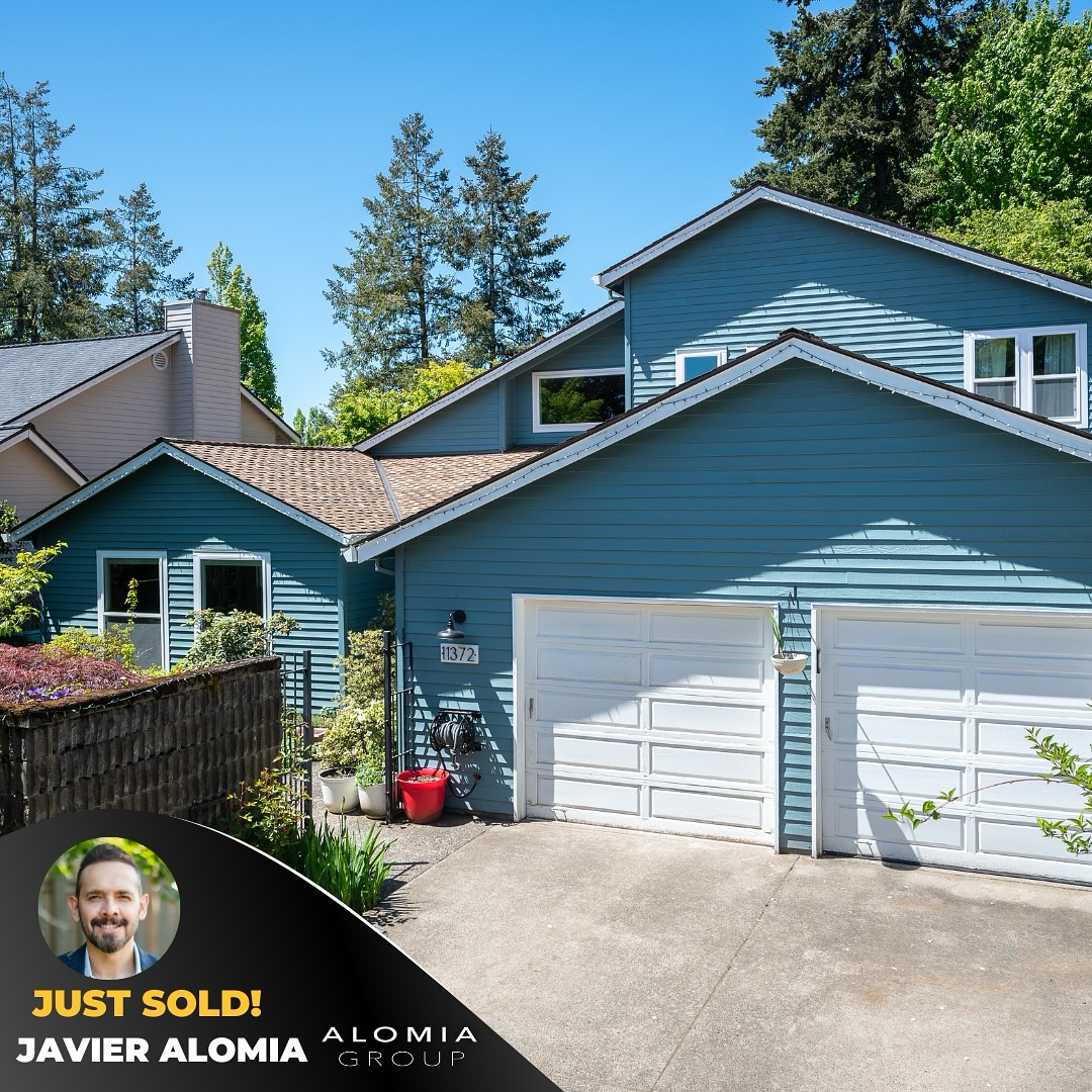 🌟 Just helped my good friends sell their beautiful home! 🏡✨ It’s always a special experience working with friends, and I’m thrilled we found the perfect buyers. Cheers to new beginnings and many wonderful memories ahead! 🎉🥂