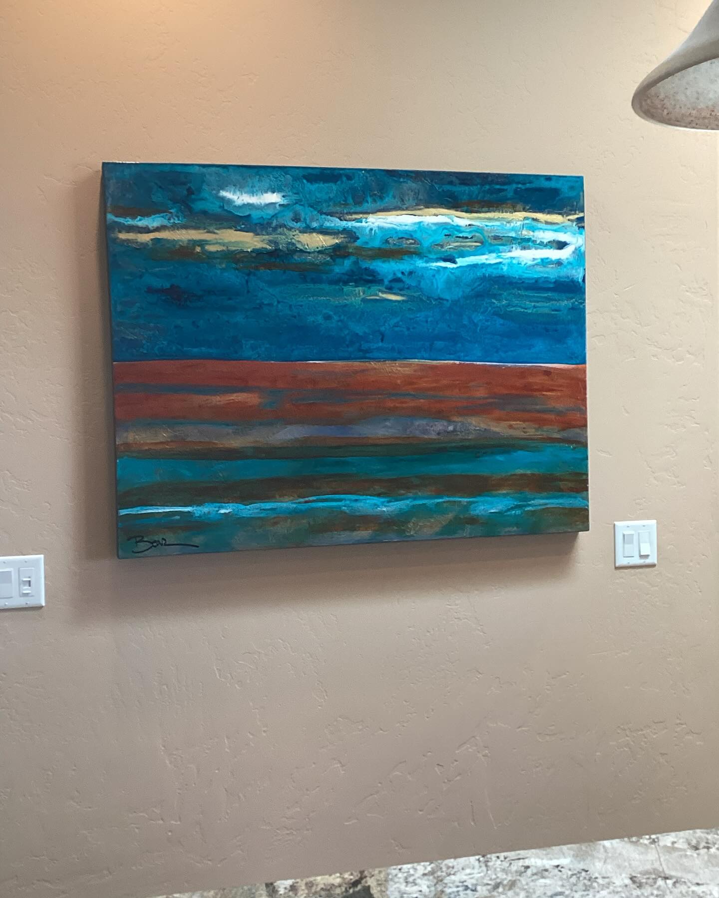 Delivered and hung this beautiful piece today. It couldn’t have been more perfect for this space. I still have lots more original artwork for next weeks @riograndeartsandcrafts balloon fiesta art festival.
Friday 10/11 9:00-5:00
Saturday 10/12 9:00-5:00
Sunday 10/13 9:00 -4:00
Come see me booth E17
.
.
.
#albuquerque #baloonfiesta #buyart #buyfromartists #bearsnewwork #artshow