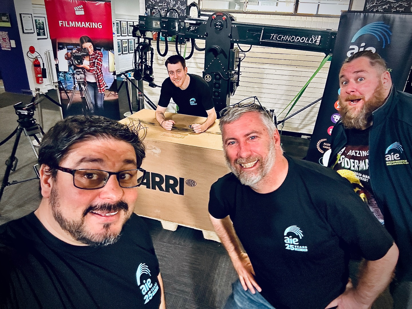 We all knew what was in the box. Barely containing our excitement.
#filmmakerslife #aiefilmschool
#arri #arrialexa #cameralovers