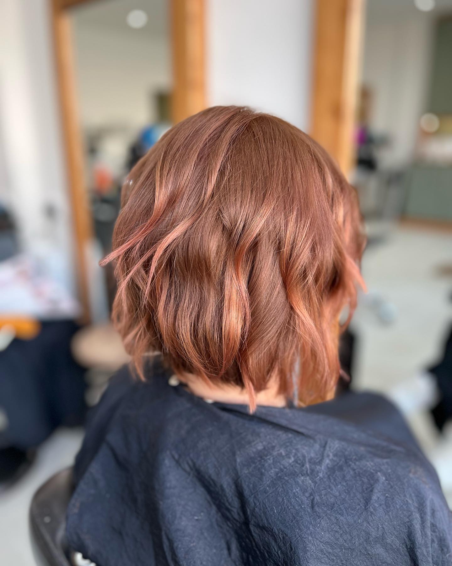 Adventurous guest told us to do whatever we want😁so we did 😈 added copper roots and subtle rose gold to the ends loved every minute of this transformation Swipe to see the before pictures 👉. Hair done by Mariah xx