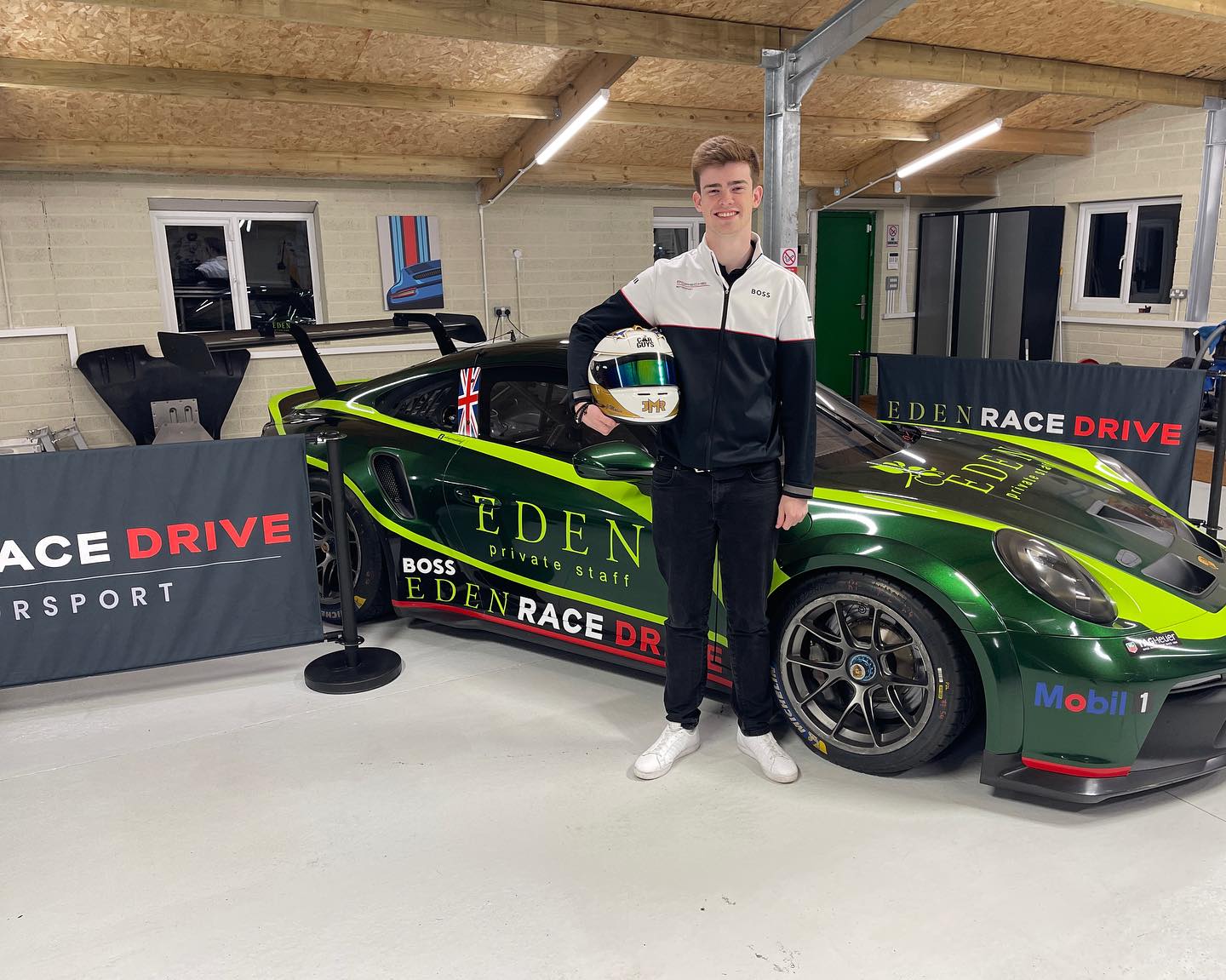 *ANNOUNCEMENT*
Well I didn’t expect to be saying this so soon!! I am absolutely delighted to announce that I will be making my return to the @porscheraces_gb Carrera Cup GB with @edenracedrive! This will be my first full season of racing since 2021 and I can’t wait to get started!
Hopefully we can mount a title challenge this year and make a great first impression for the team in their maiden year in Carrera Cup GB. I’d like to extend my thanks to the team for enabling me to get on board! Let’s see what we can do 😎🏁
#porsche #911gt3 #porsche911 #porschegt3cup #porsche911gt3cup #gt3cup #carreracup #porschecarreracup #porschecarreracupgb #carreracupgb #racing #racecar #itv #btcc #toca #edenprivatestaff #edenracedrive #carguystv #joshmalin #joshmalinracing