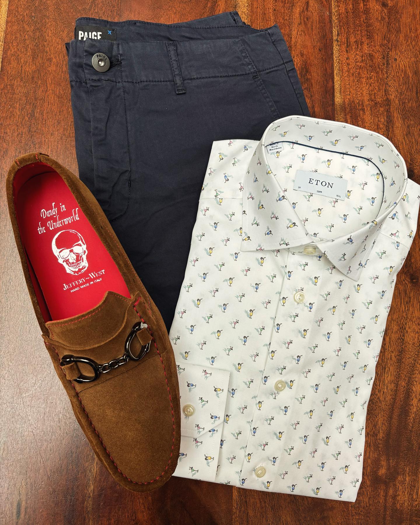 Liking the recent sunnier days…. #cirencestershopping #cotswoldstyle #etonshirts #paige #jefferywestuk #menswear