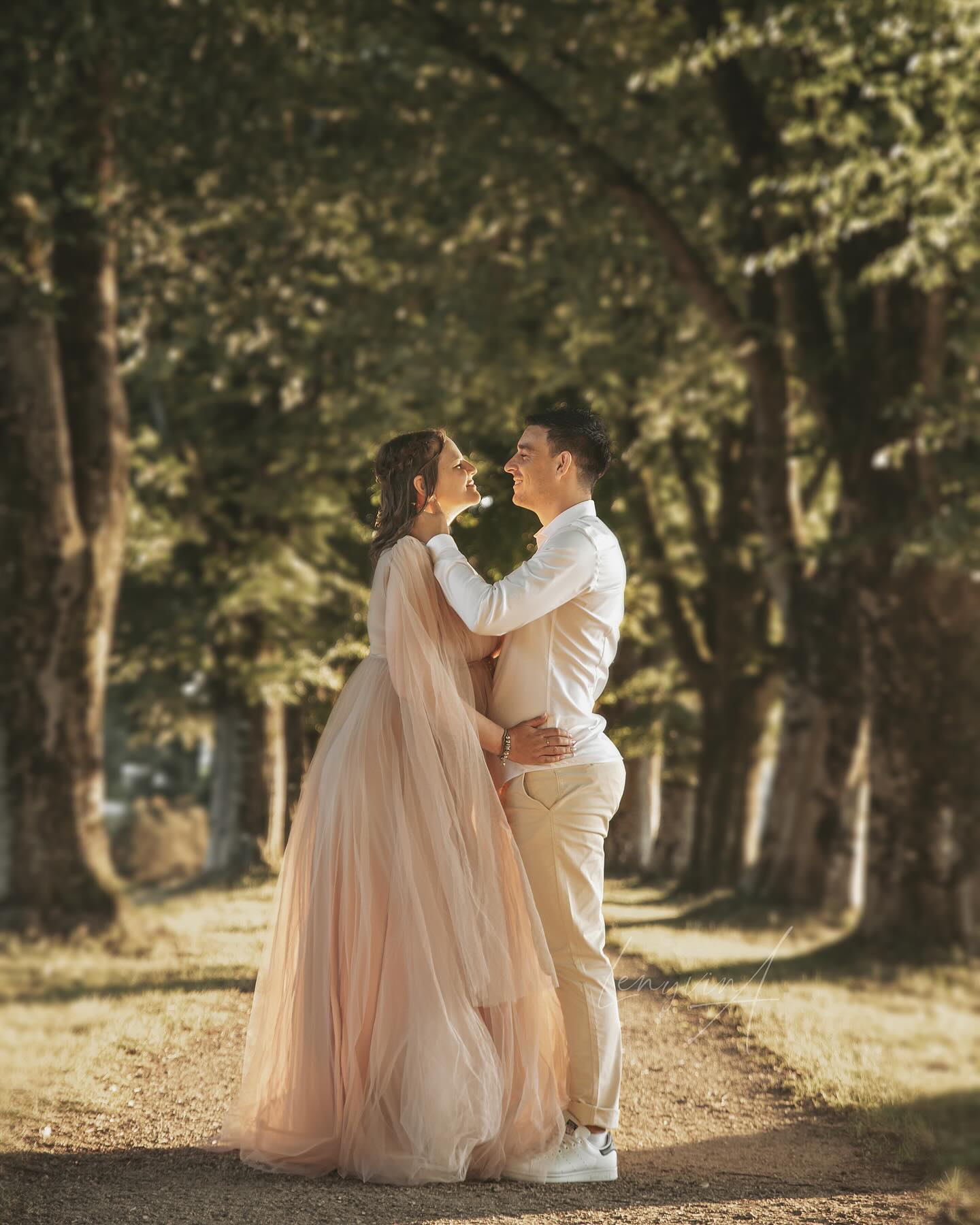 🌿Un pur bonheur de séance grossesse ♥️
📷 Photographe Spécialiste de la Grossesse, Naissance , bébé
📌 Bretagne - Côtes d’Armor 22
👉 www.lenyvina-photographe.com
#LenyvinaPhotographe #PhotographeGrossesse #PhotographeCotesdArmor #PhotographeMaternité #PhotographeBretagneGrossesse #MumToBe2024 #Grossesse2024 #PhotographeBretagne #PhotographeSaintBrieuc #SéancePhotoGrossesseCotesdArmor #Bretagne #Breizh #Guingamp #Bzh #CoteGranitRose #PhotographeCotesd’Armor #PhotographieArtistique #Grossesse #PhotographieAuthentique #PhotographeProfessionnel #PhotographieArtistique