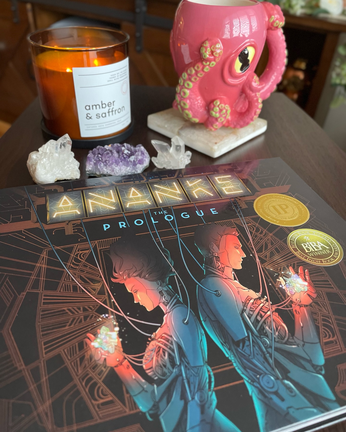 🕯️✨☕️ Rainy days call for cozy comforts: CANDLES, CRYSTALS, COFFEE, & my award-winning self-published COMIC, ANANKE! 🚀📚 Explore at www.anankecomic.com, Amazon, & TikTok shop! 🌧️💎
Even more excited to include this post with my husband’s single, The Big City Lies, from his debut album, Indigo Violent...now available on all music platforms! Like seriously, ALL OF THEM!! 🎶🌟 But here’s his bandcamp link:
https://mattpavone.bandcamp.com.
❤️🤓 And don’t forget to show Matt some love by following him at @newmatterial!
#rain #cozy #IndieComics #Thankful #SupportIndieComics #scifi #comic #comics #graphicnovel #books #music #jazz #smallbusiness #booktok #reading #bookworm #bookrecs #games #gamer #anime #manga #story #comicreview #ComicCon #ANANKE #review #artificialintelligence #art #comfort