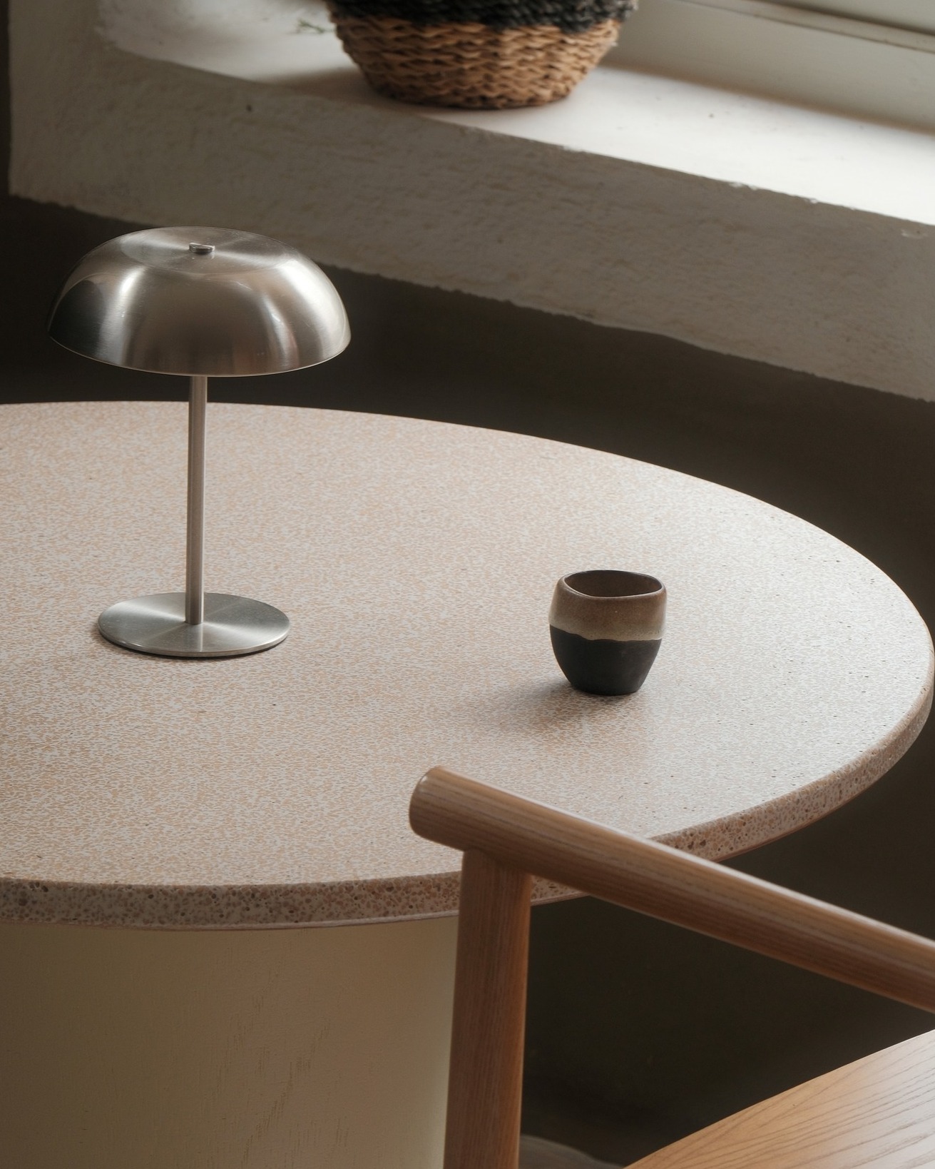 Introducing the New Concrete Version of Koukoutsi Eco-Material ✨
We’re thrilled to share our latest innovation—a creamy, nostalgic take on the Koukoutsi eco-material that radiates warmth and simplicity.
Not only is this material aesthetically pleasing, but it also champions sustainability. Its durability and water-resistant qualities make it perfect for a variety of applications: from furniture and decor to surfaces like walls, floors, and doors.
Whether matte or glossy, the unique texture of Koukoutsi adds a natural charm to any space, seamlessly blending eco-conscious living with timeless design.
Explore how this versatile material can transform your indoor or outdoor projects while staying true to sustainable values.
🌍 Ready to embrace the future of eco-design?
Visit our website to learn more!
Είμαστε ενθουσιασμένοι να σας παρουσιάσουμε την τελευταία μας καινοτομία—μια εκδοχή του οικολογικού υλικού Koukoutsi με λευκό τσιμέντο που αποπνέει νοσταλγική ζεστασιά και απλότητα.
Αυτό το υλικό δεν είναι μόνο αισθητικά εντυπωσιακό, αλλά προωθεί και τη βιωσιμότητα. Η ανθεκτικότητα και οι αντοχές του στο νερό το καθιστούν ιδανικό για διάφορες εφαρμογές: από έπιπλα και διακοσμητικά αντικείμενα μέχρι επιφάνειες όπως τοίχοι, δάπεδα και πόρτες.
Είτε σε ματ είτε σε γυαλιστερή υφή, η μοναδική εμφάνιση του Koukoutsi προσθέτει φυσική κομψότητα σε κάθε χώρο, συνδυάζοντας αρμονικά την οικολογική συνείδηση με τον διαχρονικό σχεδιασμό.
Photography: @george_komvokis
#BuySustainable #ShopEcoFriendly #SustainableStyle #EcoChicInteriors #EcoMaterialsForSale #EcoDesignTrends #DesignWithPurpose #KoukosDeLab #HandcraftedDesign #Koukoutsi #sustainablematerials #sustainabledesign #sustainability #sustainablebrands #sustainablymade #circular #circulareconomy #circularity #enviromentaldesign #responsibleproduction #ArtisanMade
#InteriorStyling #BespokeFurniture #MadeToOrder