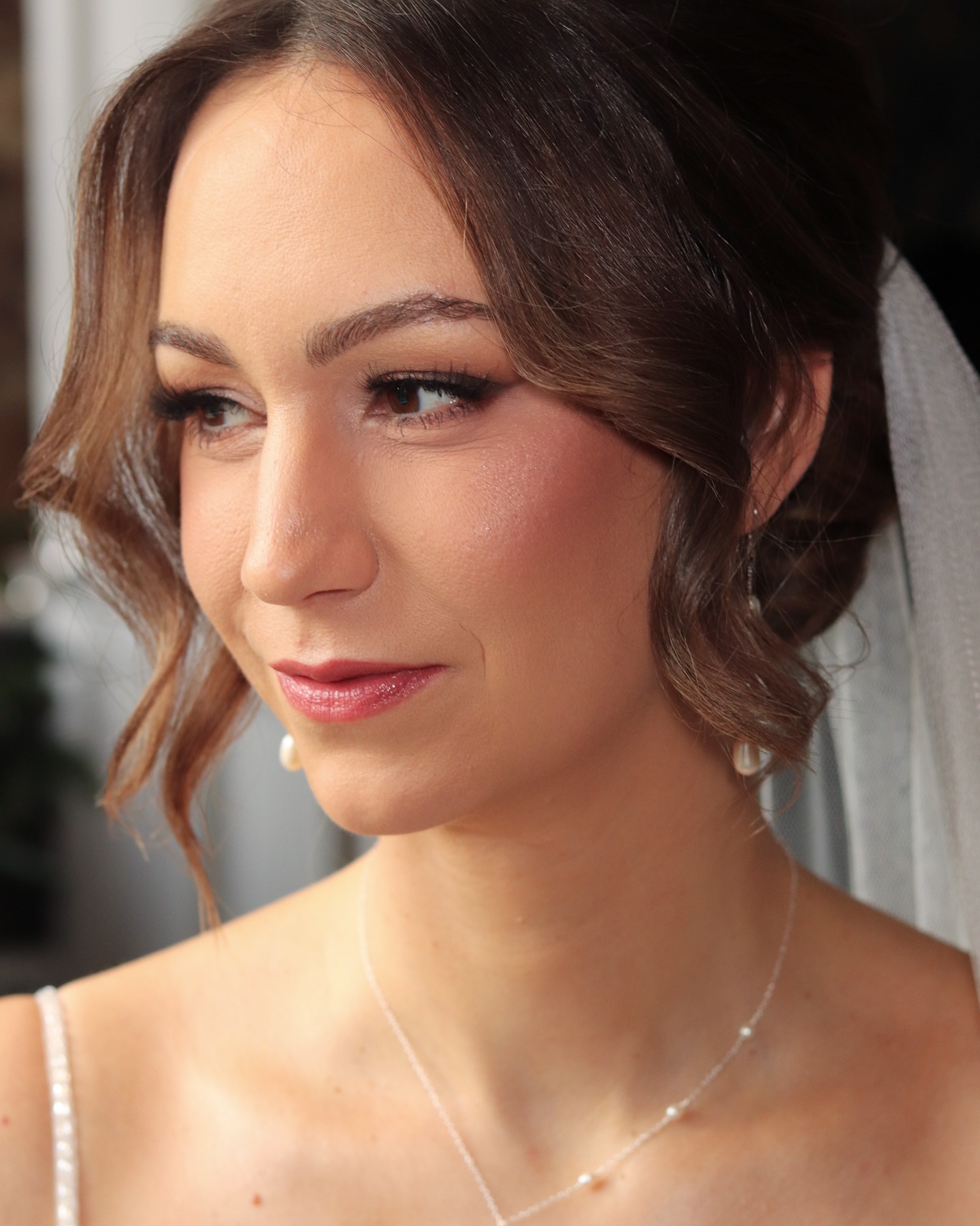 Bridal hair and makeup for the gorgeous Zsanett on her wedding day 🤍✨
Hair & Makeup by me
Venue @hamptonmanorweddings
Dress @tdrbridalbirmingham @enzoani
#makeupartist #hairStylist #MuaBirmingham #Hairstylistbirmingham #solihullmua #weddingparty #mutliculturalwedding #solihullmakeupartist #solihullhairstylist #weddingmakeup #midlandsmua #bridalmua #bridalmuabirmingham #bridalmuasolihull #bridalmuasutton