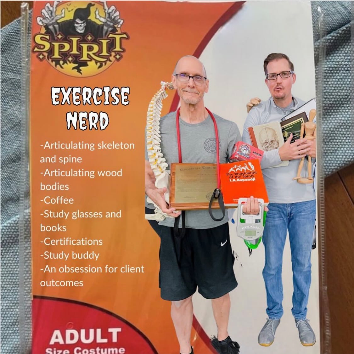 Looking for last minute Halloween costume ideas? We’ve got you covered! 🎃👻🤓
.
.
.
.
.
#halloween #halloweenatx #halloweencostume #halloweencostumes #halloweencostumeideas #halloweennerd #exercisenerd #sciencenerd #biomechanics #atxlifestyle #atxlifestyle #spirithalloween