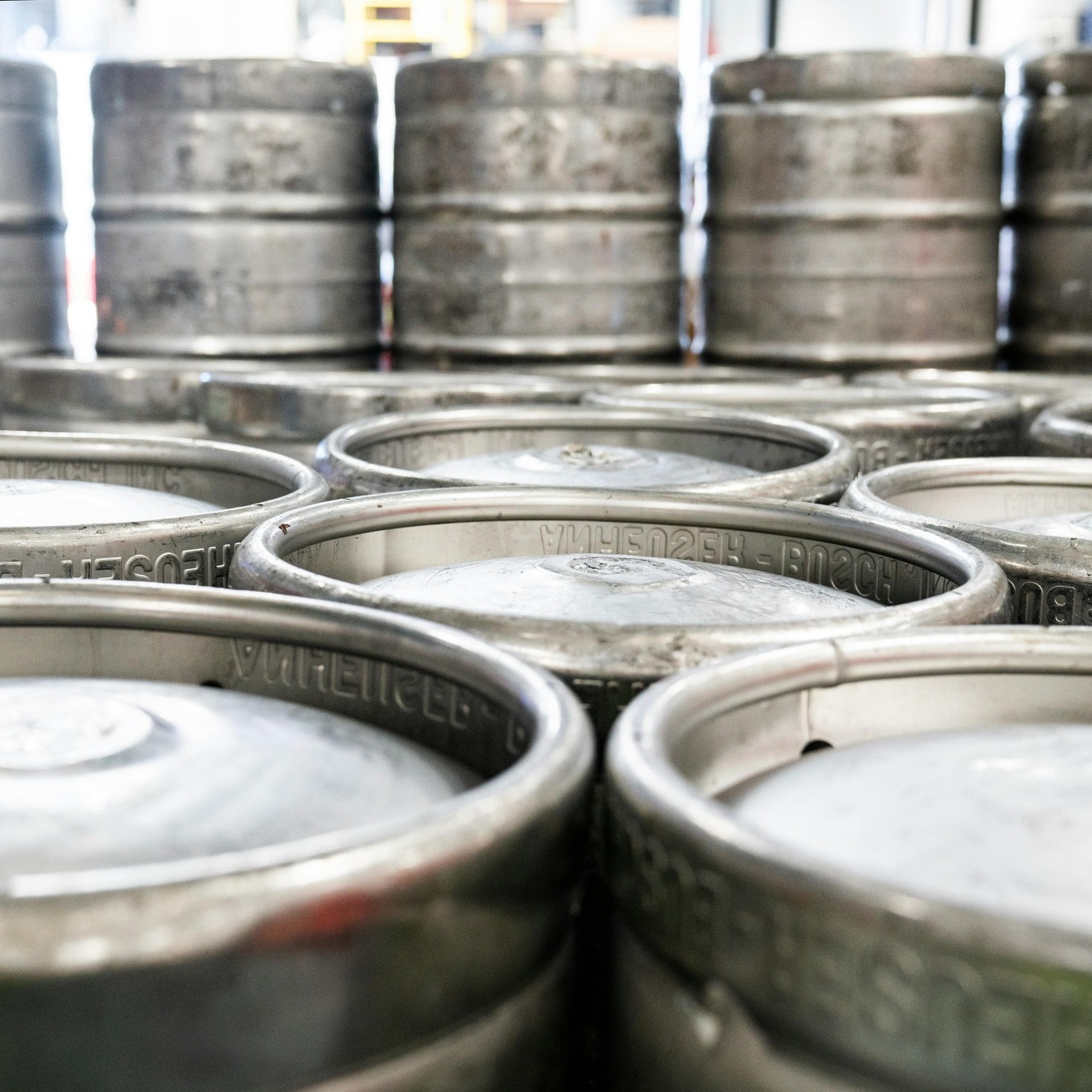 Ready to roll!
.
.
.
.
#craftbeer #SipAndEnjoy #beeerkegs #makeitofficial #CraftedPerfection