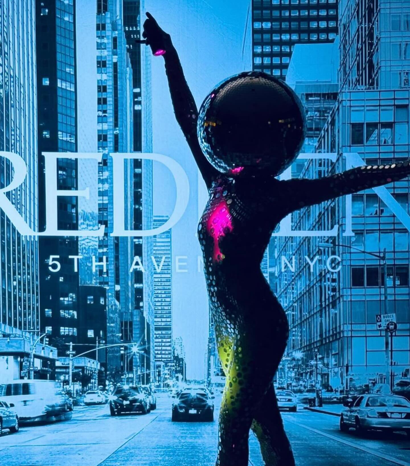 Elevating the night with our Lollipop Lyra Duo and Disco Fever Duo at the Redken Fashion Week After Party! ✨🎉
.
.
.
#PerformanceArt #RedkenFashionWeek #PartyAtmosphere #LollipopLyra #DiscoFeverDuo
.
.
.
.
.
.
.
.
.
.
.
.
@shellhousesydney
@auroracreativeagency
@redken