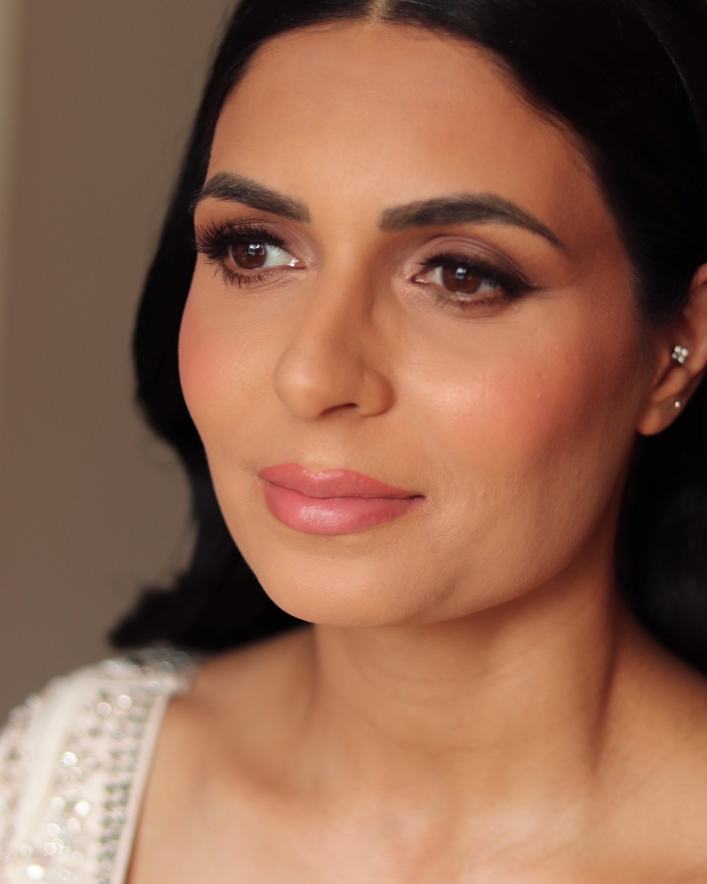 My beautiful client Mandip. ✨
Still glamming her up 10 years after doing her Bridal hair and makeup. 🙏🏼
Hair & Makeup by me.
#makeupartist #mua #midlandsmua #weatmidlandsmua #birminghammua #solihullmua #coventrymua #destinationmua #bridalmua #bridalhmua #weddingmakeup #weddingmua #weddinghairstylist #bridalhairstylist #destinationhairstylist #ukhairandmakeupartist