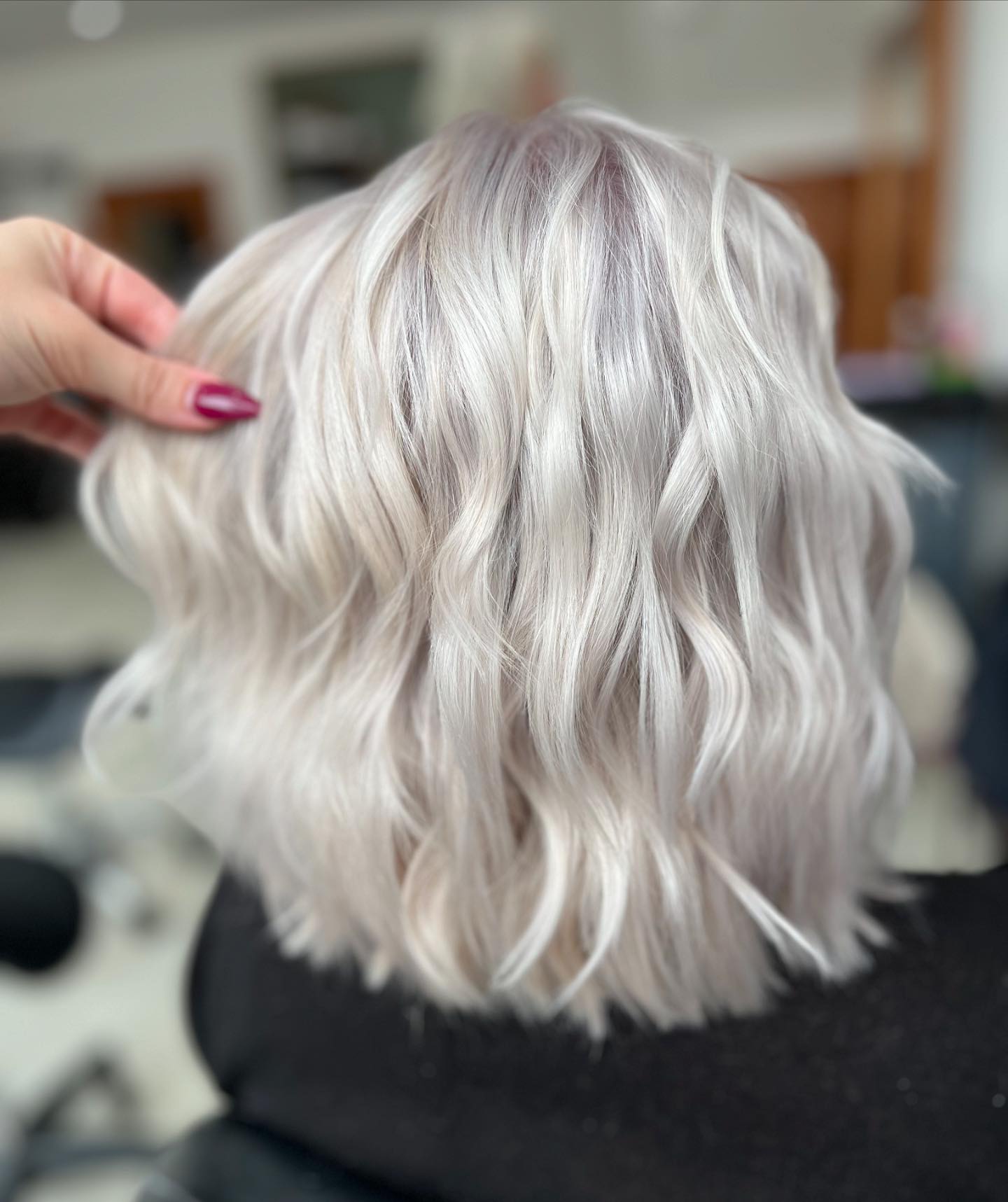 Icy blonde 🤍
Trust the process 💛
Swipe to see the what the hair looked like after the first process 👉🏻
Hair done by Mariah xx #kmshair #goldwellcolor #goldwelluk #icyblondehair