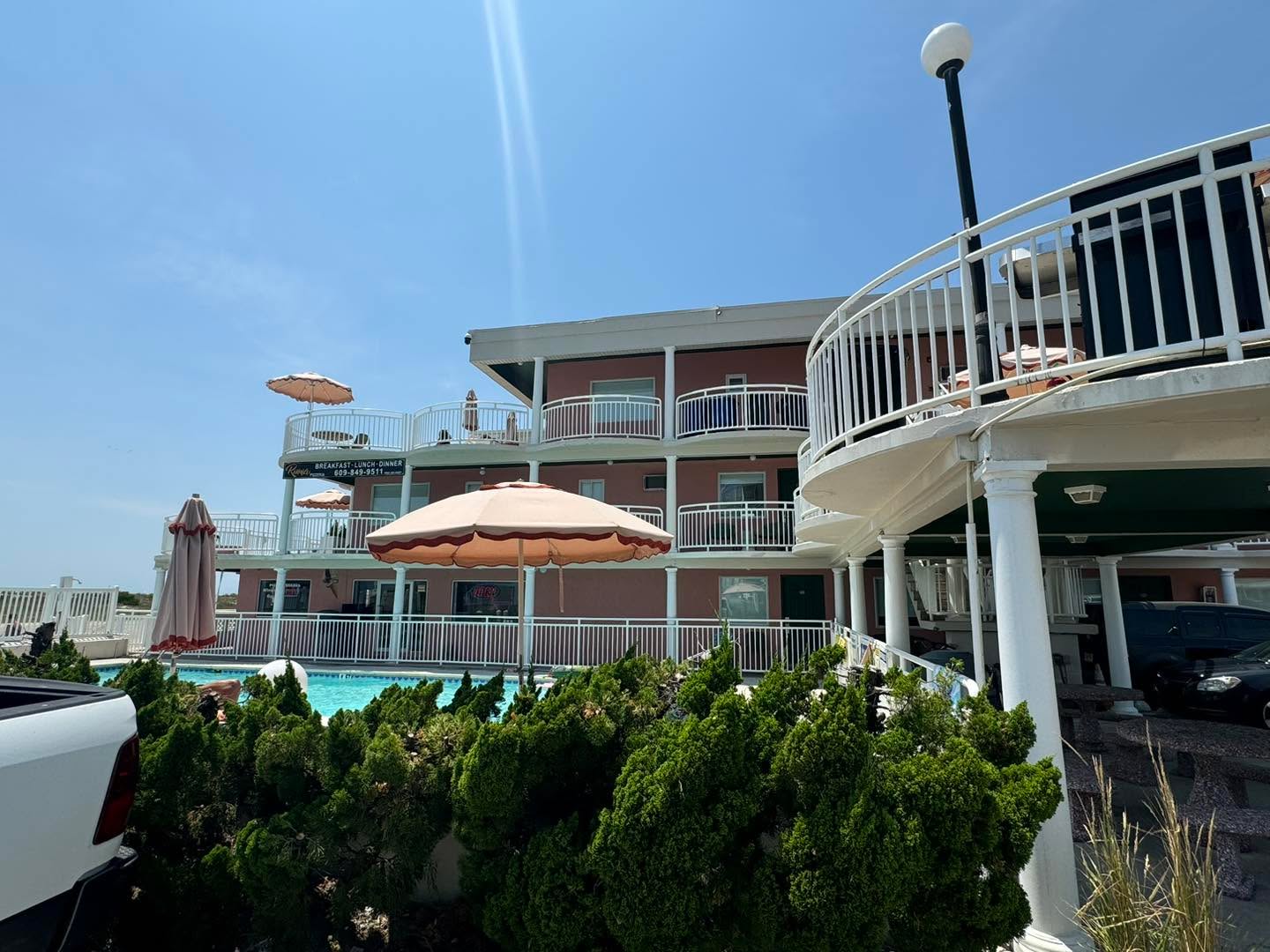 Oceanfront with special weekday rates! Book direct and save: https://www.coliseumoceanresort.com
#beachfront #oceanviews #wildwoodcrest #oceanresort