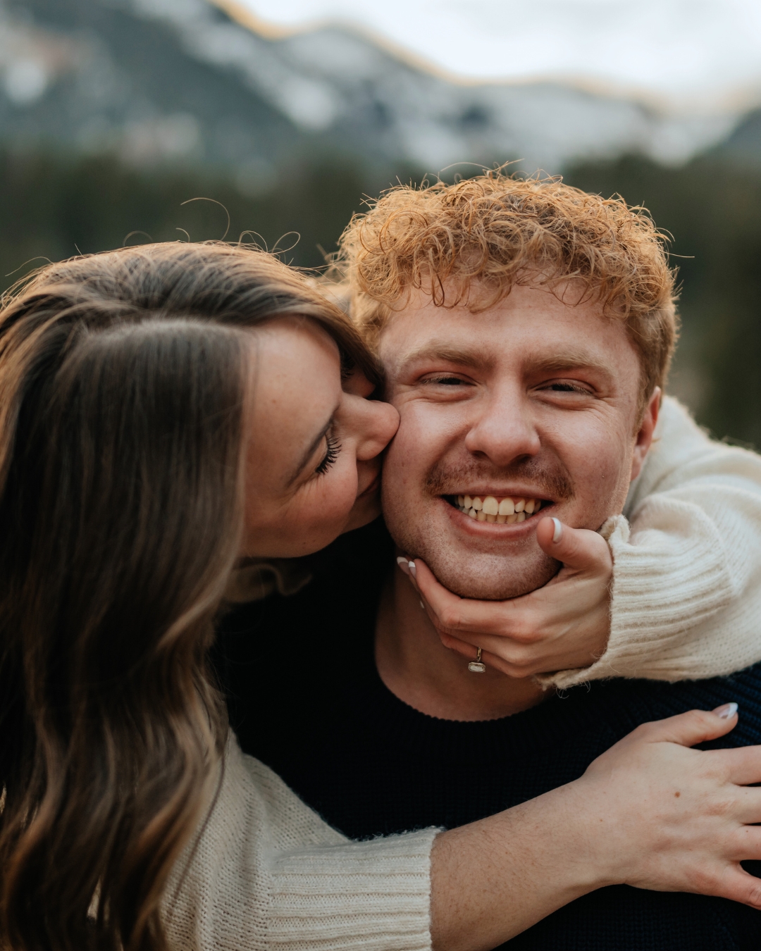 Just a few of my favorites from Jenna + Dallin's Engagement Session 📸 💕
#utahphotographer #utahphotography #utahweddingphotographer #utahengagements #utahgram #utahmountains #utahadventurephotographer #utahelopementphotographer #beautahful #weddingphotographer #outdoorsyengagements