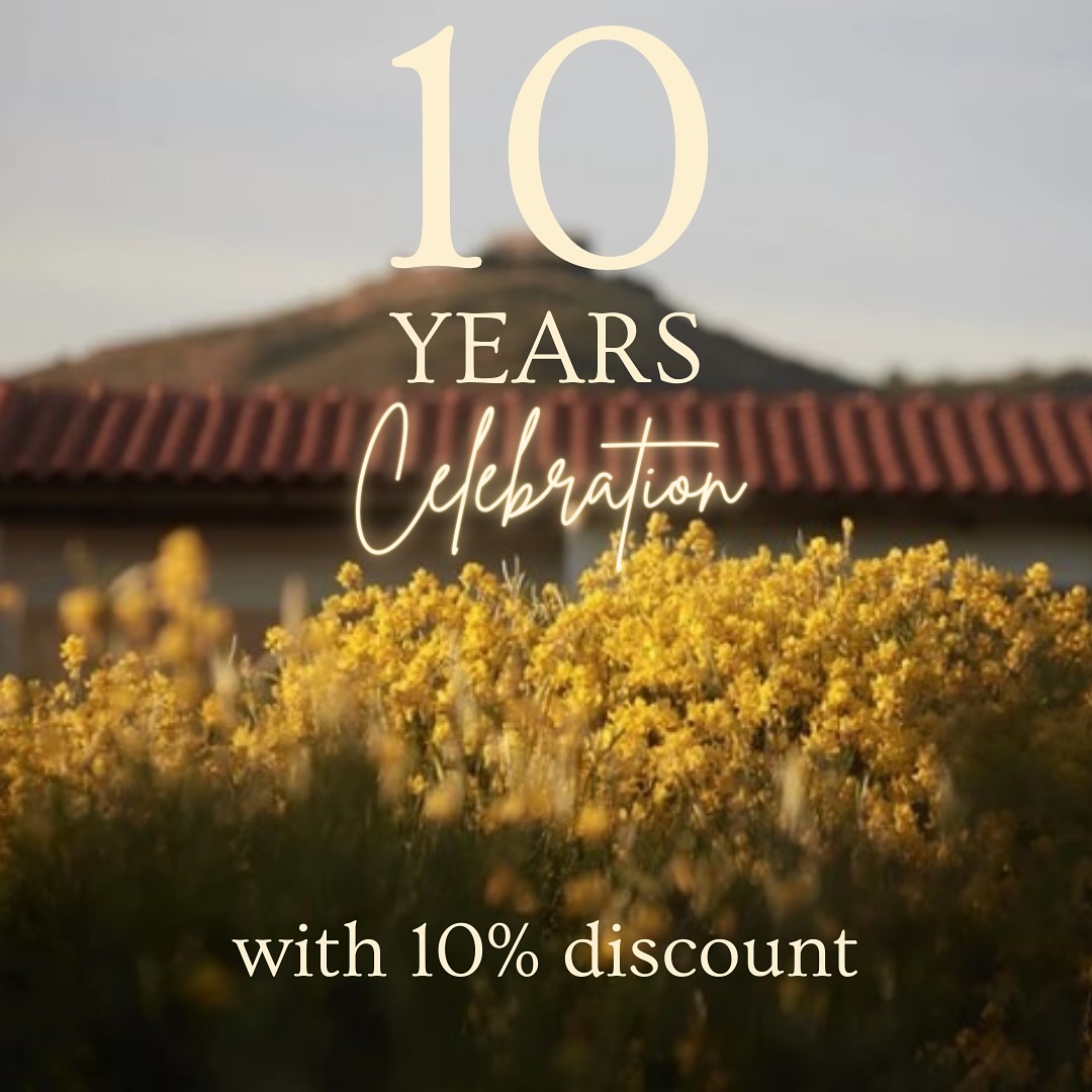 🎉 Toast to a decade: Celebrating 10 Years of Aelia with a special discount of 10%. Book your stay with us and enjoy your early summer vacation with discounted rates! 💦 for more information, visit the link in bio 🔗
Book by: 20 Jun 2024
Stay period: 11 May 2024 - 20 Jun 2024
Meal plan: Bed & breakfast
.
.
.
#aelia #andros #hoteloffer #hotel #greekislands #holidays #family #cyclades #visitgreece