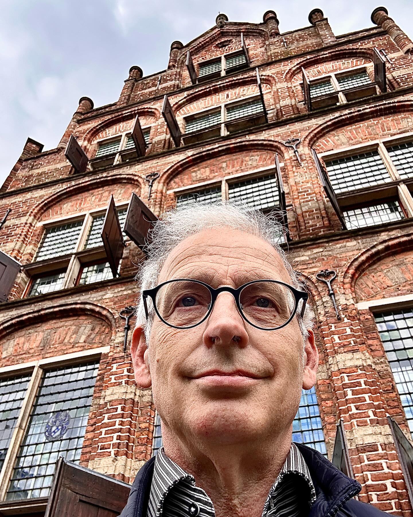 Ready for cello sonatas by Barber and Prokofiev and pieces by Bloch and Lyatoshinsky in this 16th century museum.