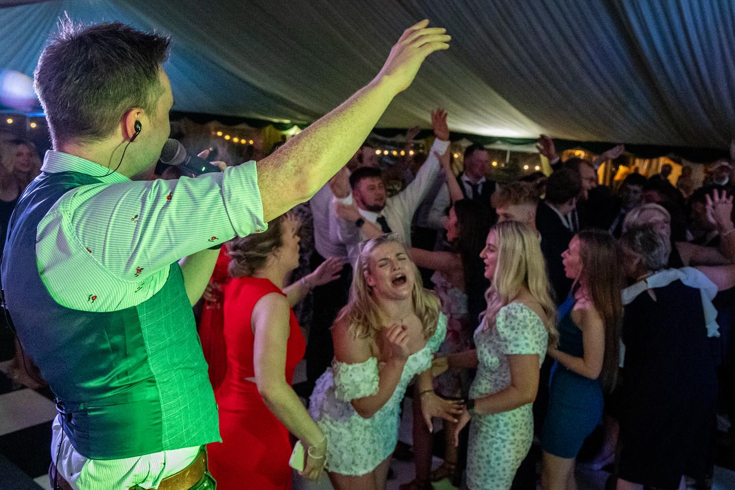 Great to see so many faces at the Beeston Young Farmers’ 80th celebration! 🎉 🥳🪩 Here’s a couple for ya!
.
#cheshire #livemusic #music #band #partyband #functionband #party