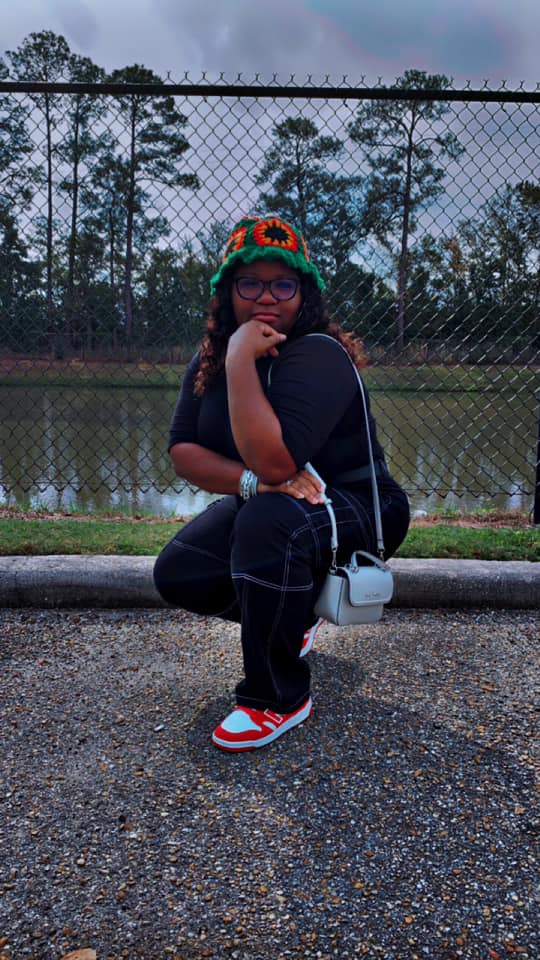 Psalm 28:7: "The LORD is my strength and my shield; in him my heart trusts, and I am helped; my heart exults, and with my song I give thanks to him" ❤️
Happy Thanksgiving 🦃🍁