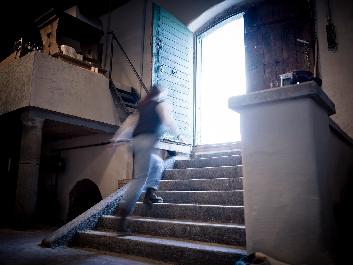 Auf Schnee und Regen folgt Sonnenschein deshalb RAUSRAUSRAUS mit euch, denn ihr habt die Chance, ganz viel Sprudel zu trinken am Wochenende! 🥂 Und zwar steigt der Kamptaler Weinfrühling Samstag und Sonntag von 10-18 Uhr und wir öffnen unsere Terrasse @amheiligenstein33 zusammen mit @robertherbstwein @vespawinzer @landgut_schoeneerde @kaeseheldin und den @jungewildewinzer.at und das Wetter wird im Vergleich zu den letzten Tagen a Traum! 🌞 Also nix drin sitzen, ausse mit euch! 🤓 #huglsprudel #weinfrühling #bubblesagainsttroubles #nochampagnenogain