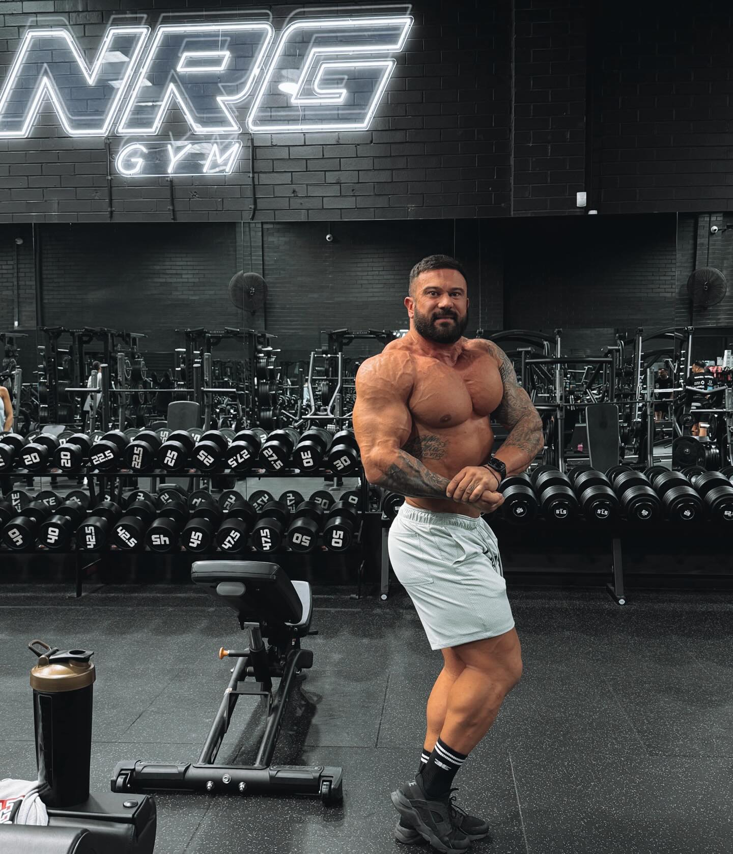 .
4 months out from the IFBB Victorian Championships and feeling every bit of this incredible journey! 💪🏆
Each day reveals a new layer of strength and discipline, sculpting this evolving physique.
Embracing every milestone and the transformation it brings.
Let’s crush these last months with determination and passion!