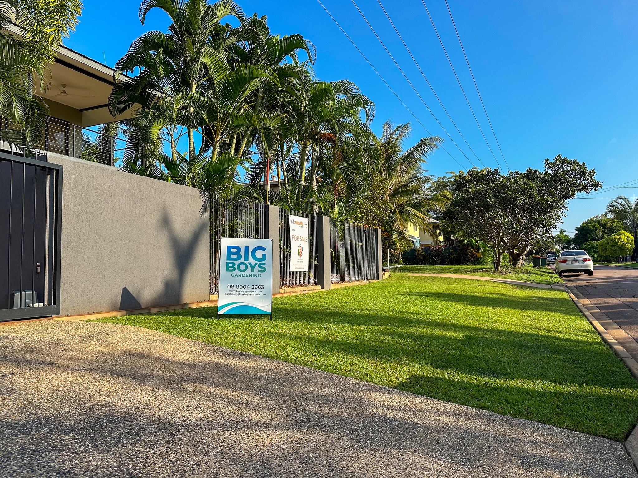 There is nothing better than a fresh morning mow!