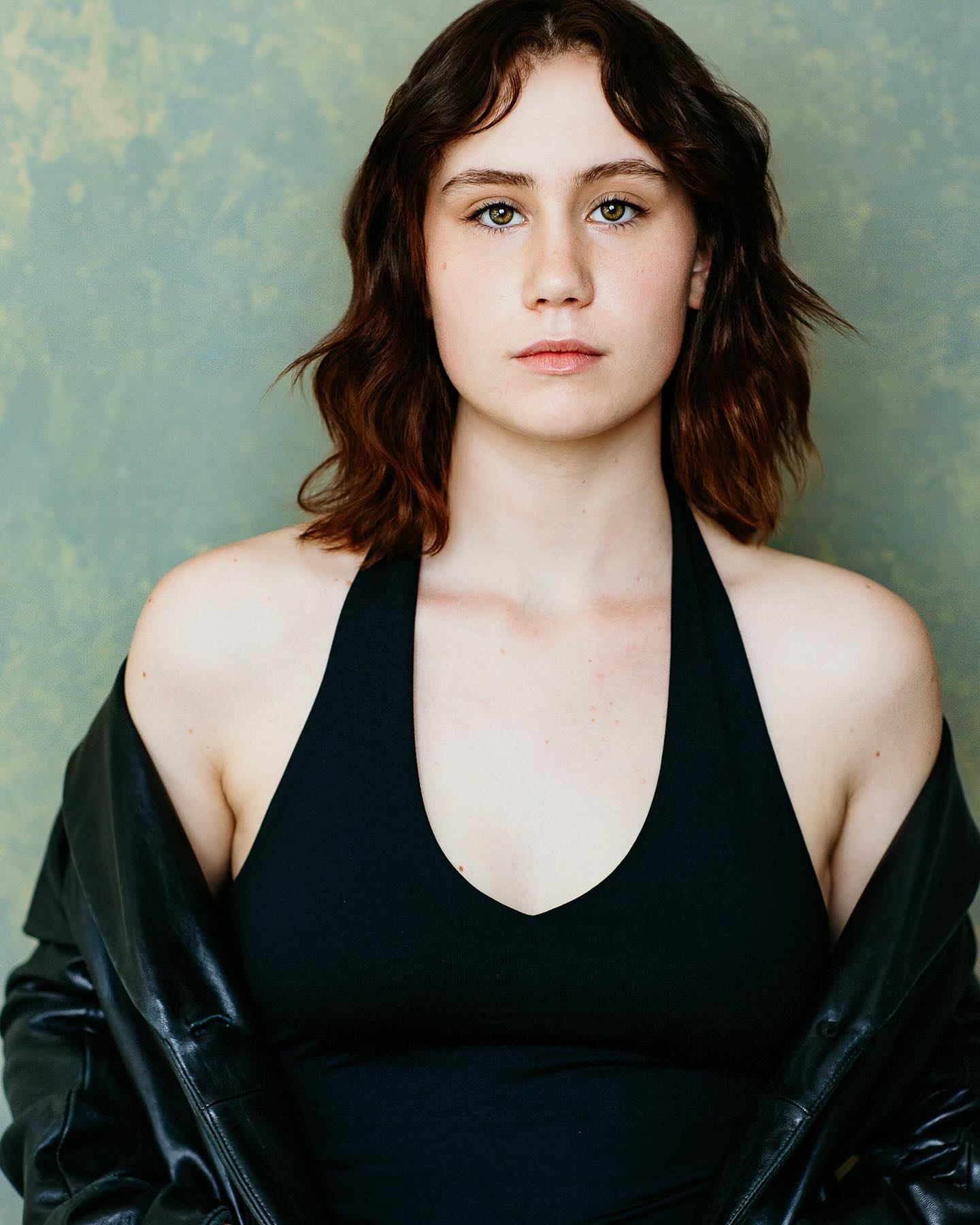 One of the wildest things about being human is that who we are at our core doesn’t seem to ever change! I knew Riviera when she was in pre-school at the same time as my son. She was fun, full-of-life, and adorable! Flash forward 15 years or so… I just got to photograph her acting headshots and it was a trip because she is still just the same! Except, now she is also stunning to go with “adorable.” I can see why she is an actor! She has so much energy and sparkle and I have no doubt that she makes all the roles she plays stand out! I wish you so much success in the biz, @rivierarromeo!!
#actorheadshots #losangelesphotographer #losangelesactors #venturaphotographer #conejovalleyphotographer #calabasasphotographer #thousandoaksphotographer