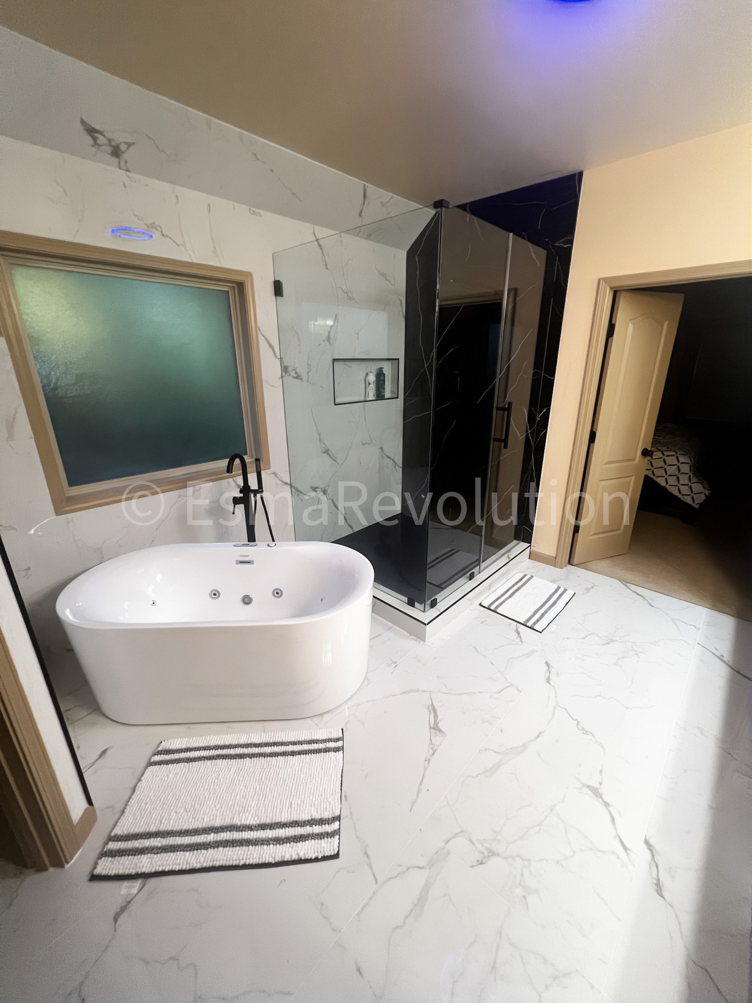 Modern bathrooms made simple. Esma Revolution delivers style and functionality.
678-760-2323
🌐 Esmarevolution.com