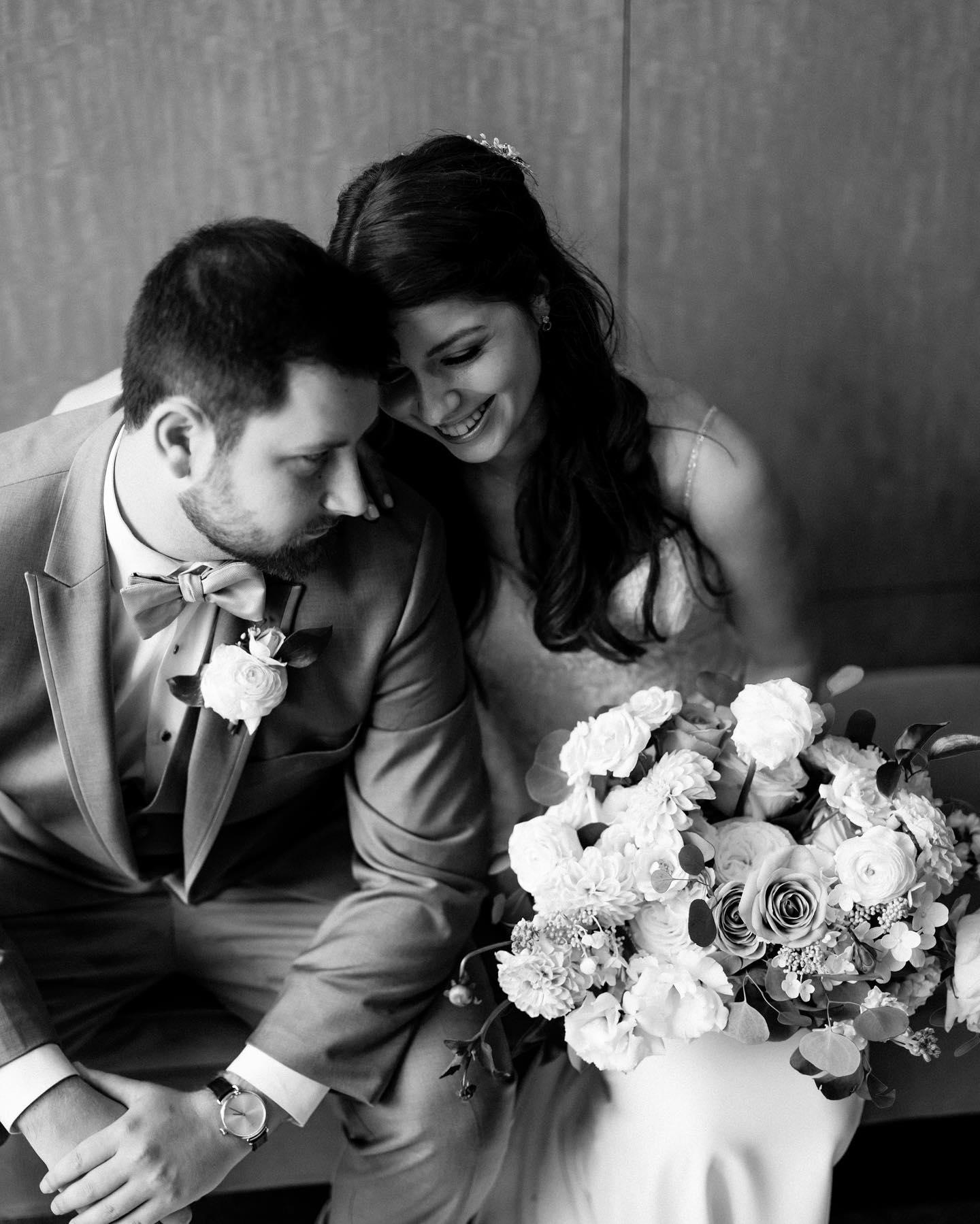 Happy 4 year wedding anniversary to these crazy kids! They are the sweetest couple who love each other wholly for who one another truly is. A pandemic couldn’t stop their love. So much has happened in 4 short years. Congratulations on another year of wedded bliss and for your growing family! Xo
@carrsandco / @josh_e_goodman / @dbreeezy_ / @cincyartmuseum / @clearlighting16 / @alloccasionseventrental @tamraberrybeauty / @carlymessmerfloral
.
.
.
#weddinganniversary #jewishwedding #cincinnatiweddingplanner #weddingplanner #weddingdesign #weddingdesigner #weddingstyle #weddingstylist #eventdesign #eventdesigner #eventstyling #eventstylist #wolfandbirdevents